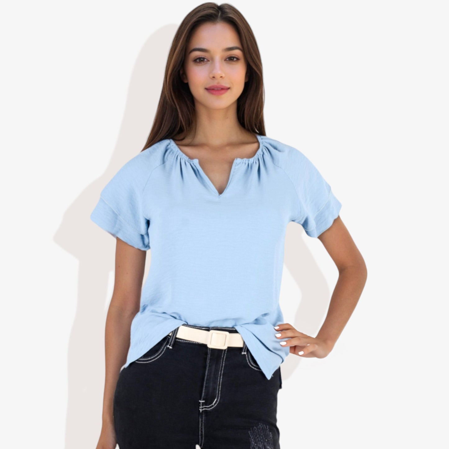 Blusa informal de mujer con escote en V y manga corta con fruncido