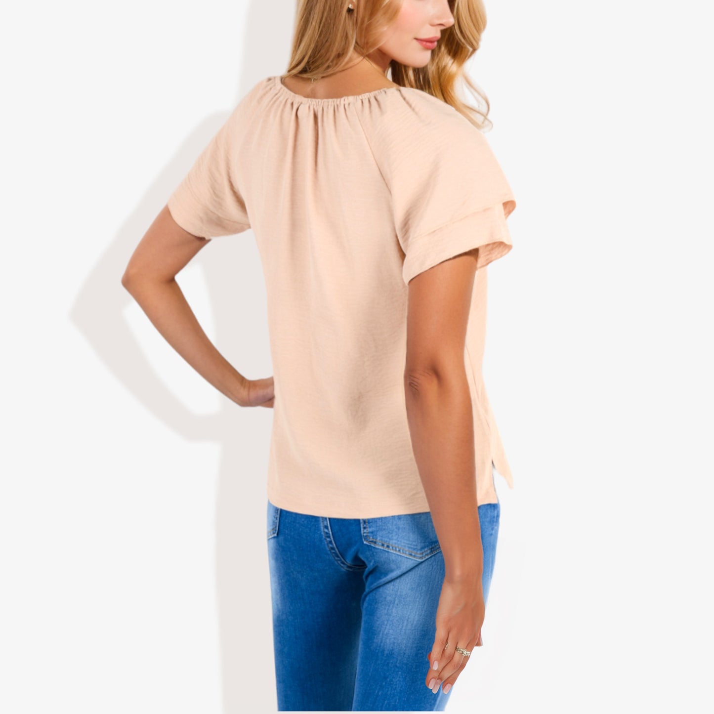 Blusa informal de mujer con escote en V y manga corta con fruncido