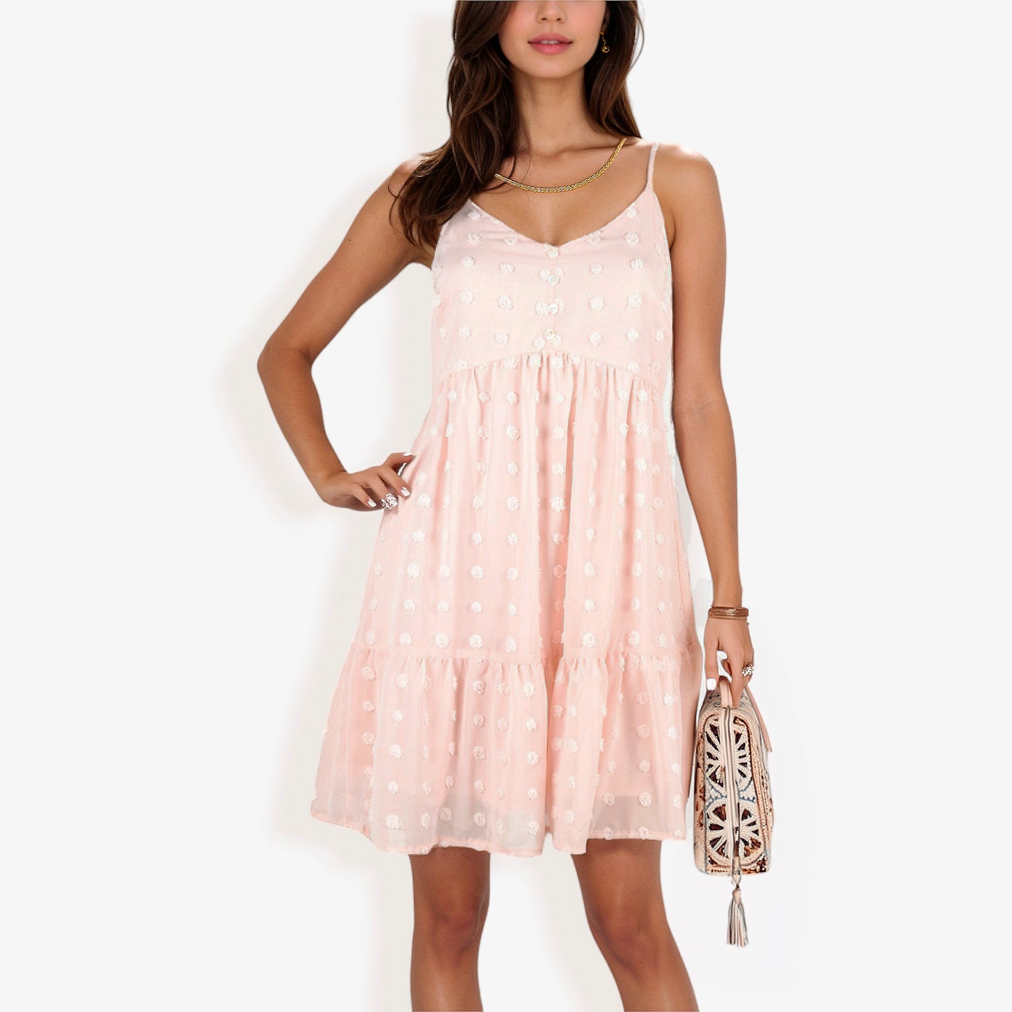 Vestido de verano con volantes y lunares