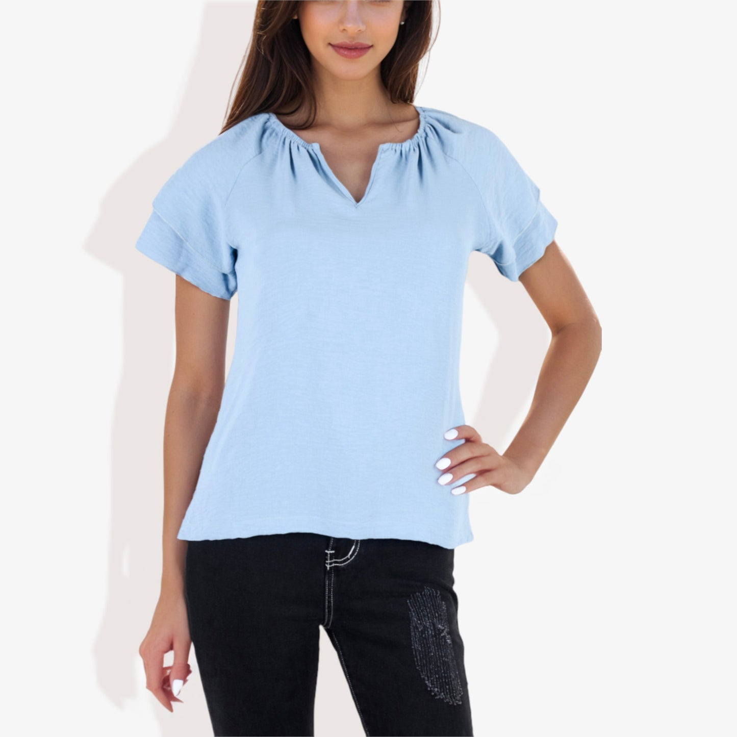 Blusa informal de mujer con escote en V y manga corta con fruncido
