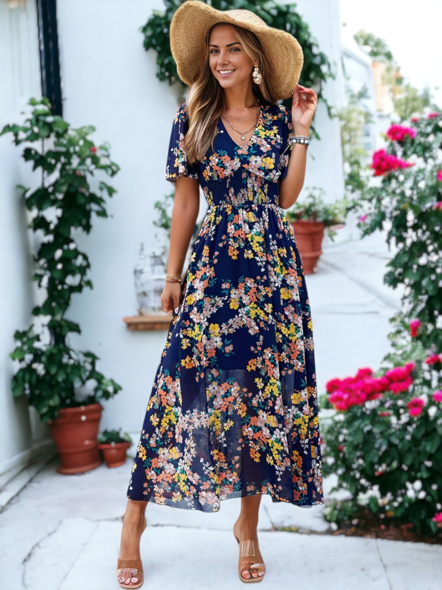 Vestido maxi fruncido de manga corta con estampado floral