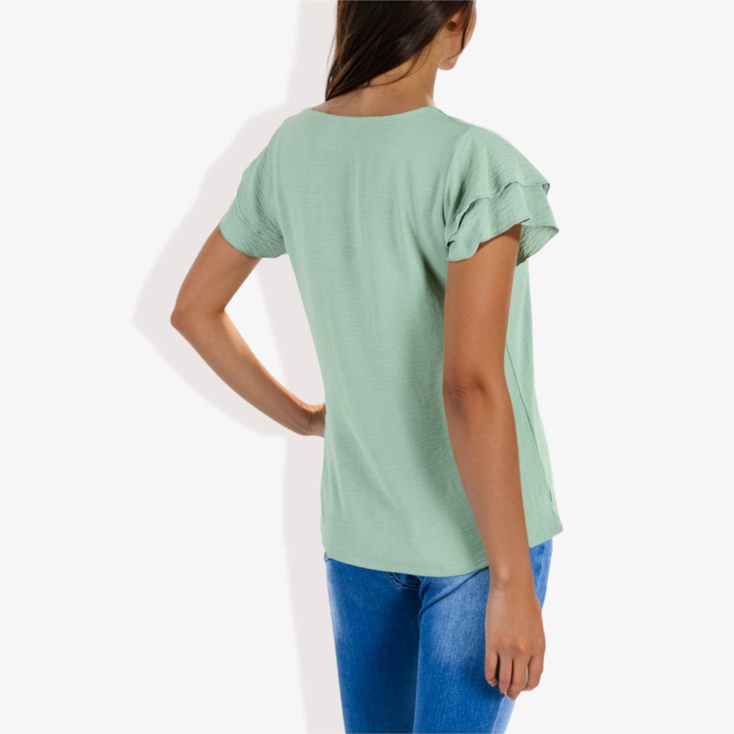 Blusa de mujer de manga corta con escote en V y mangas con volantes de doble capa