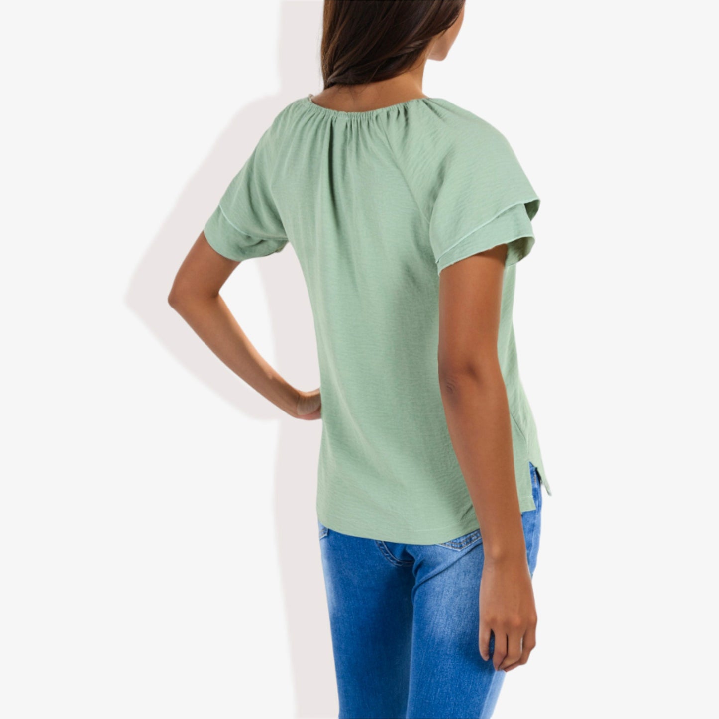 Blusa informal de mujer con escote en V y manga corta con fruncido