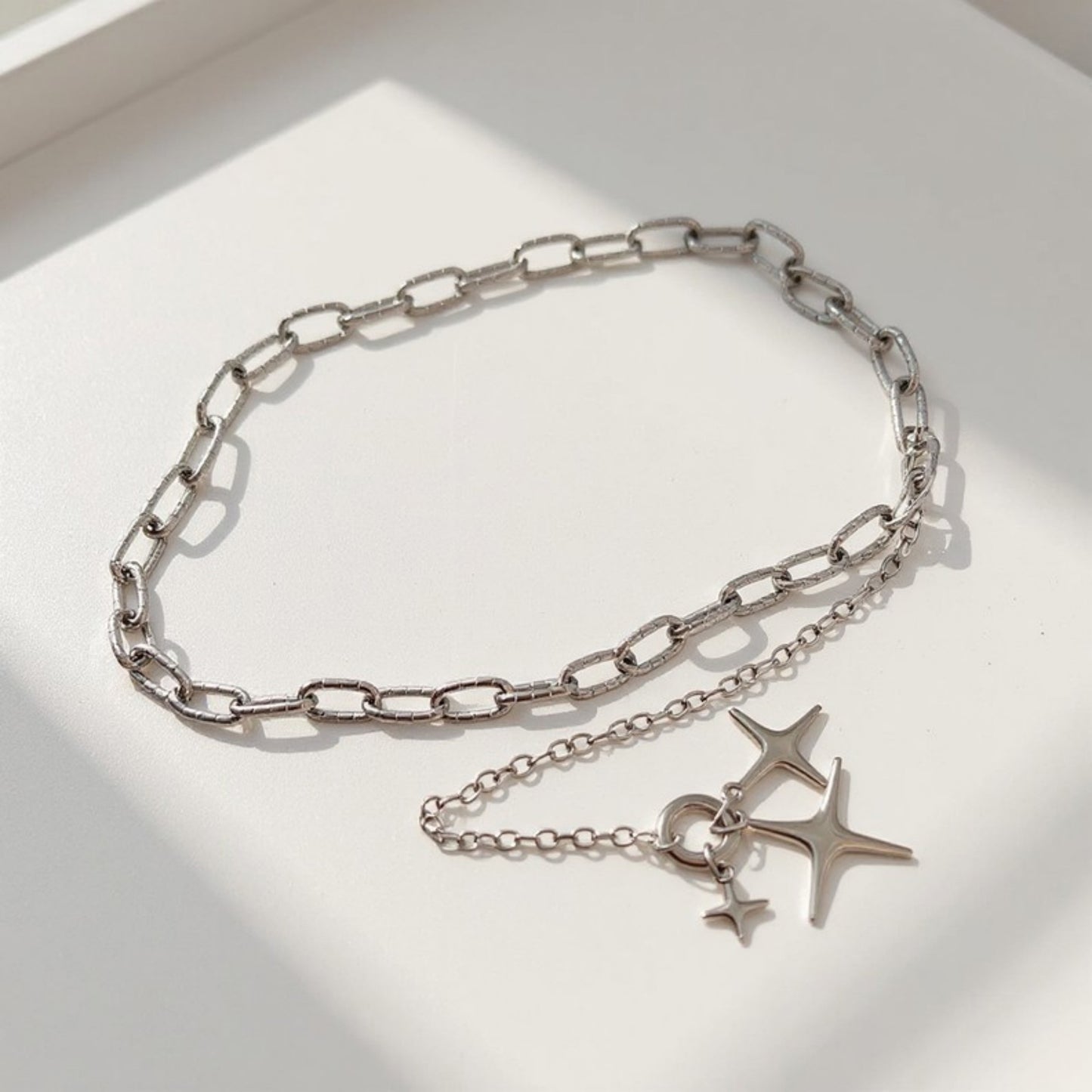 Anna-Kaci Women's Chunky Link Chain Belt with Star Pendant and Adjustable Fit 44x0.8in