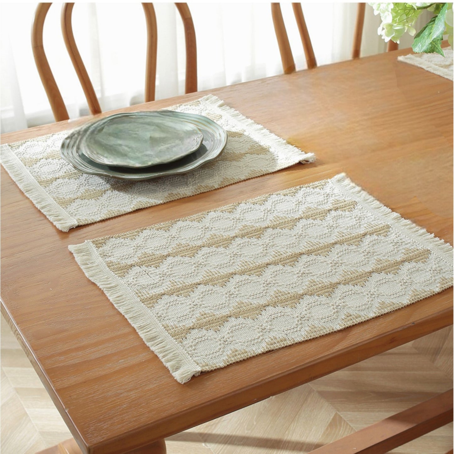 Anna-Kaci Set of 2 Woven Cotton Placemats with Fringe Edges for Dining Table