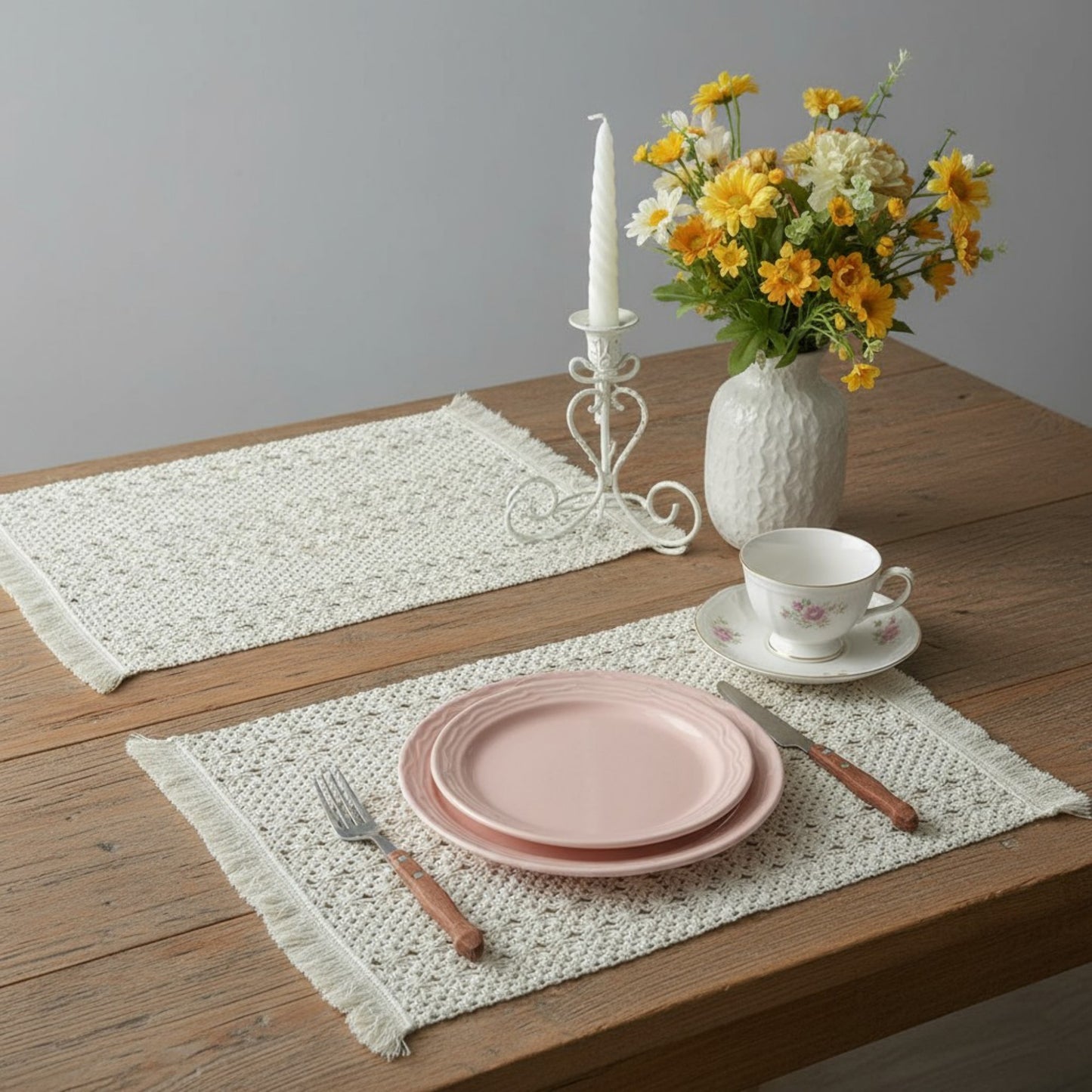 Anna-Kaci Set of 2 Woven Cotton Placemats with Fringe Edges for Dining Table