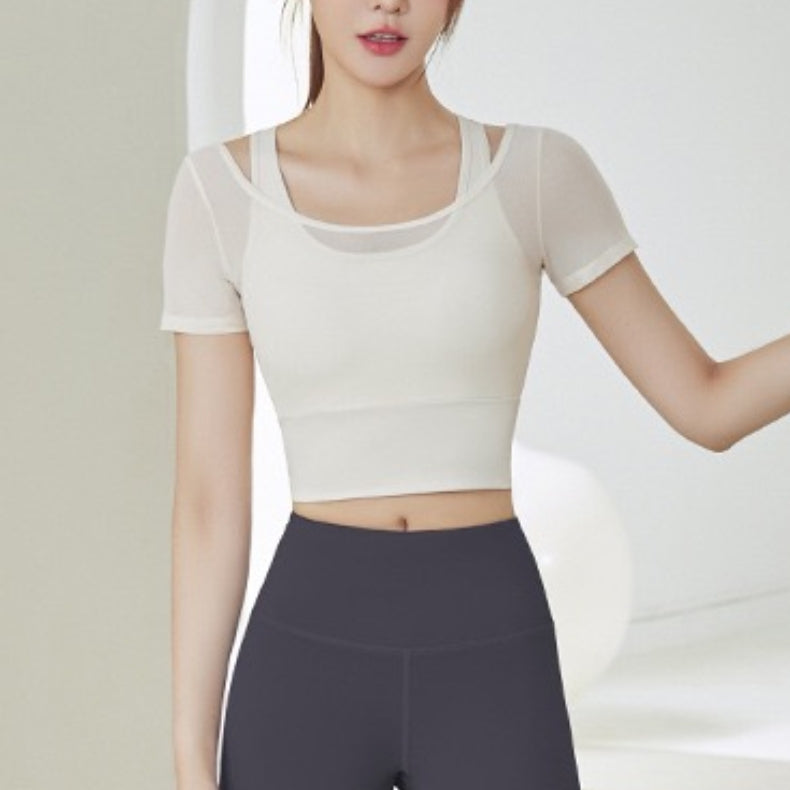 Sujetador deportivo con cubierta de malla