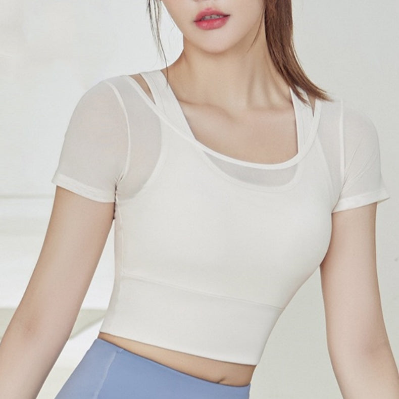 Sujetador deportivo con cubierta de malla