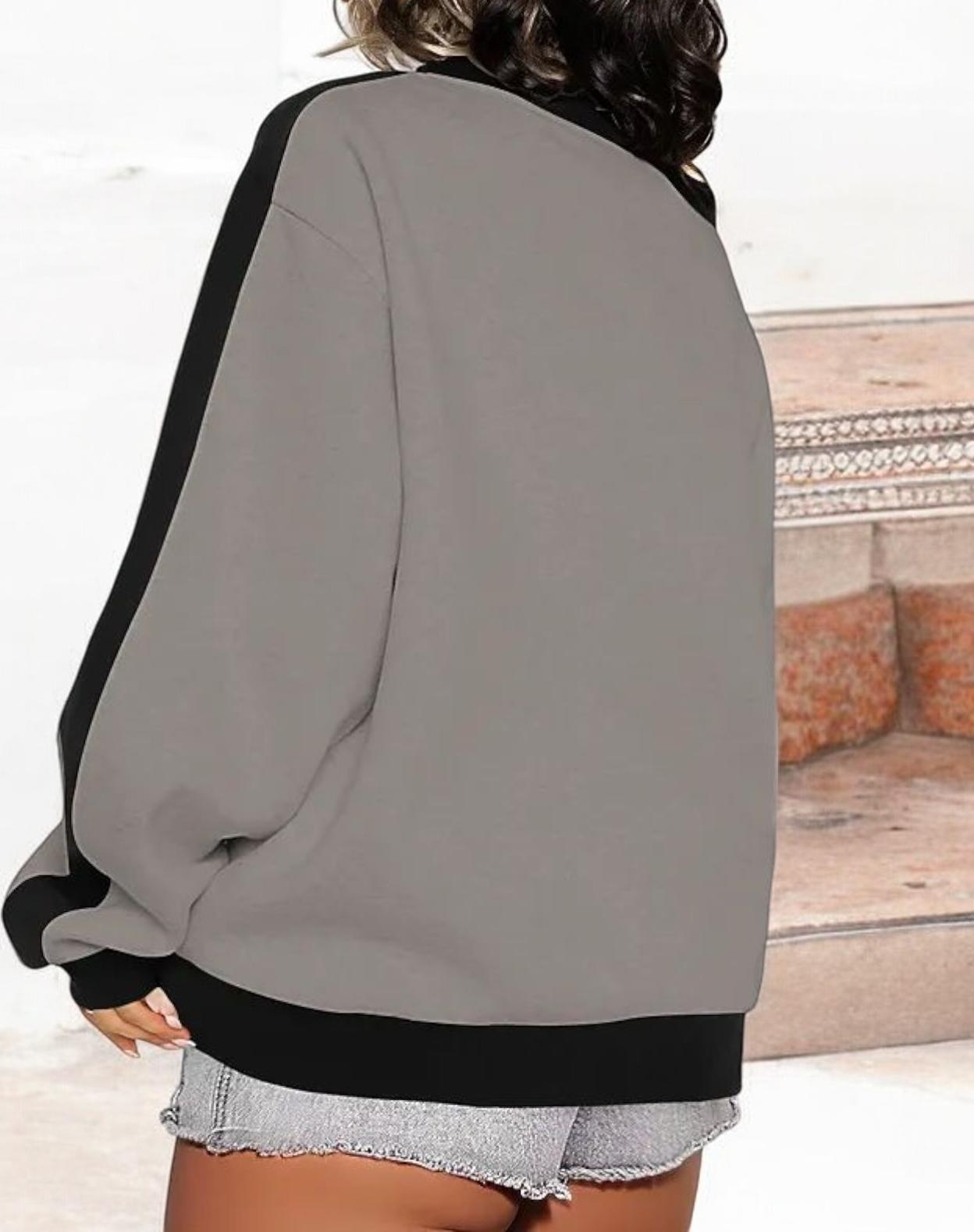 Women's Contrast Trim Crewneck Sweatshirt with Long Sleeves and Relaxed Fit