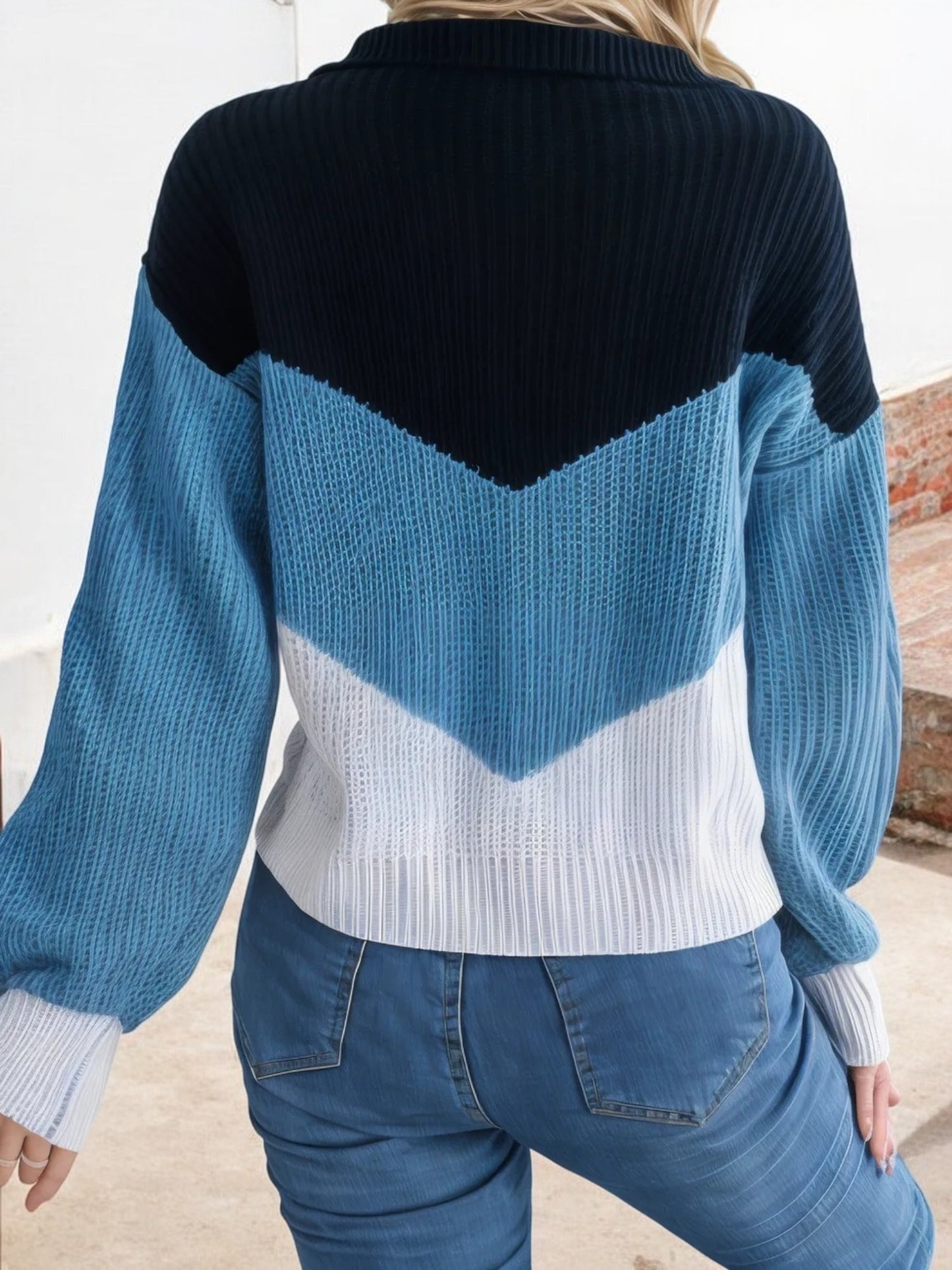 Color Block V-Neck Sweater with Long Sleeves