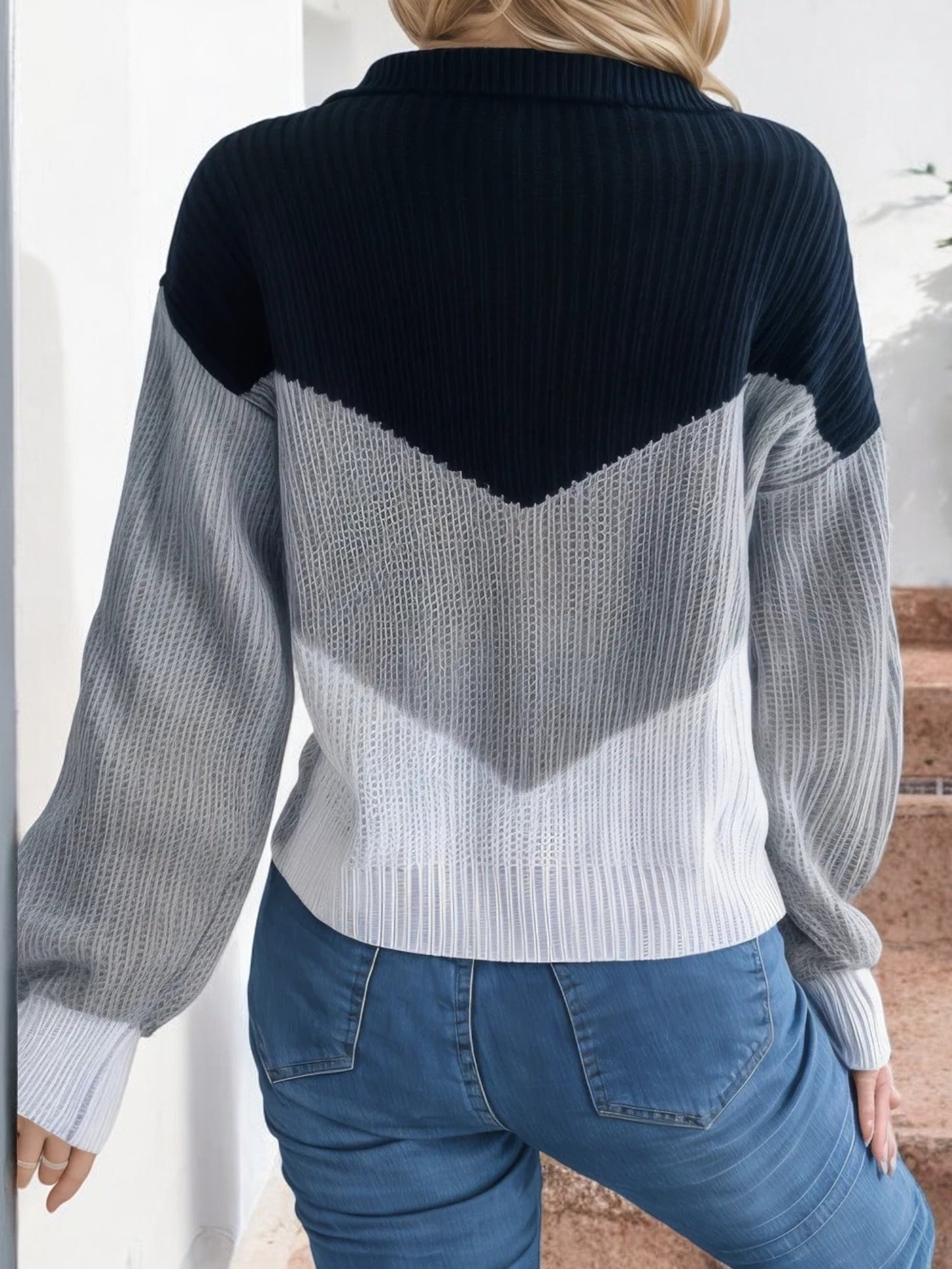 Color Block V-Neck Sweater with Long Sleeves
