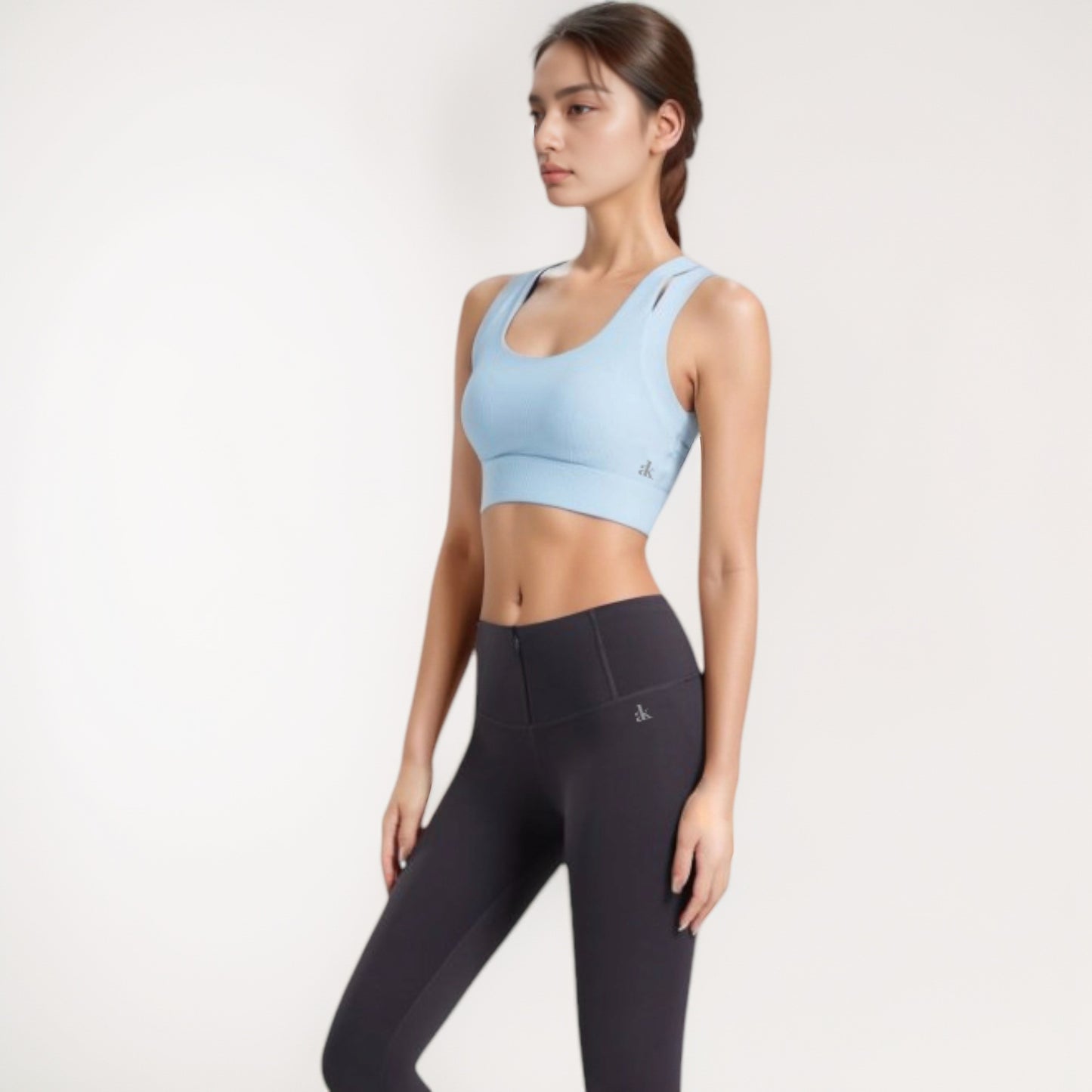 Anna-Kaci Women's Scoop Neck Sports Bra with Wide Shoulder Straps and Seamless Fitted Design