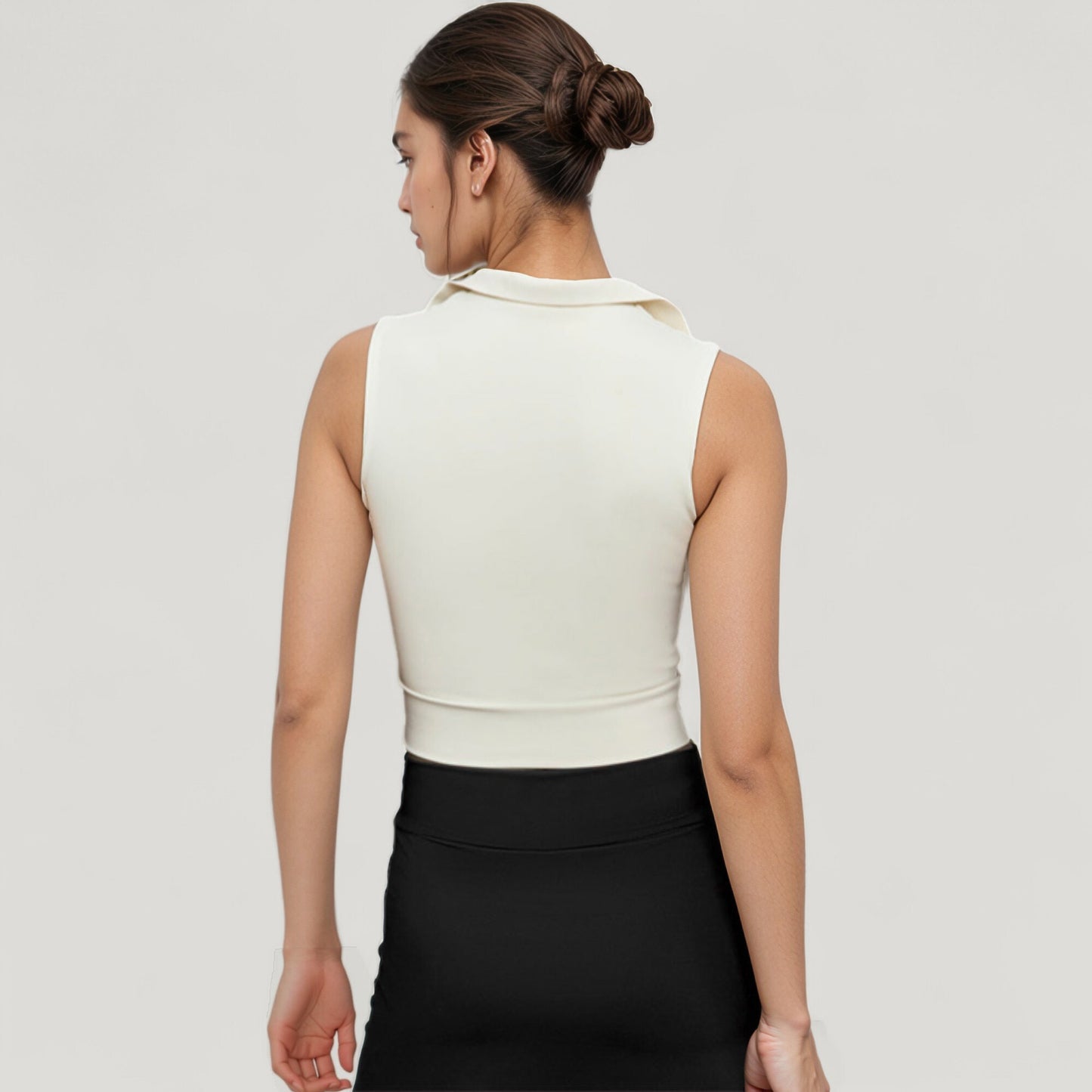 Anna-Kaci Active Women's Sleeveless Colorblock Cropped Top with Collared Neckline and Sculpted Contrast Design
