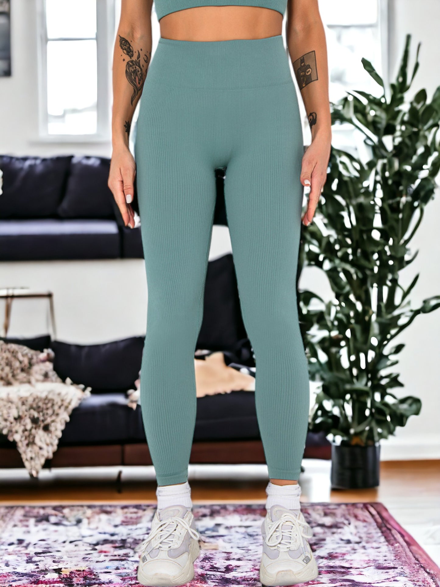 Pantalones de yoga con costuras en la cadera