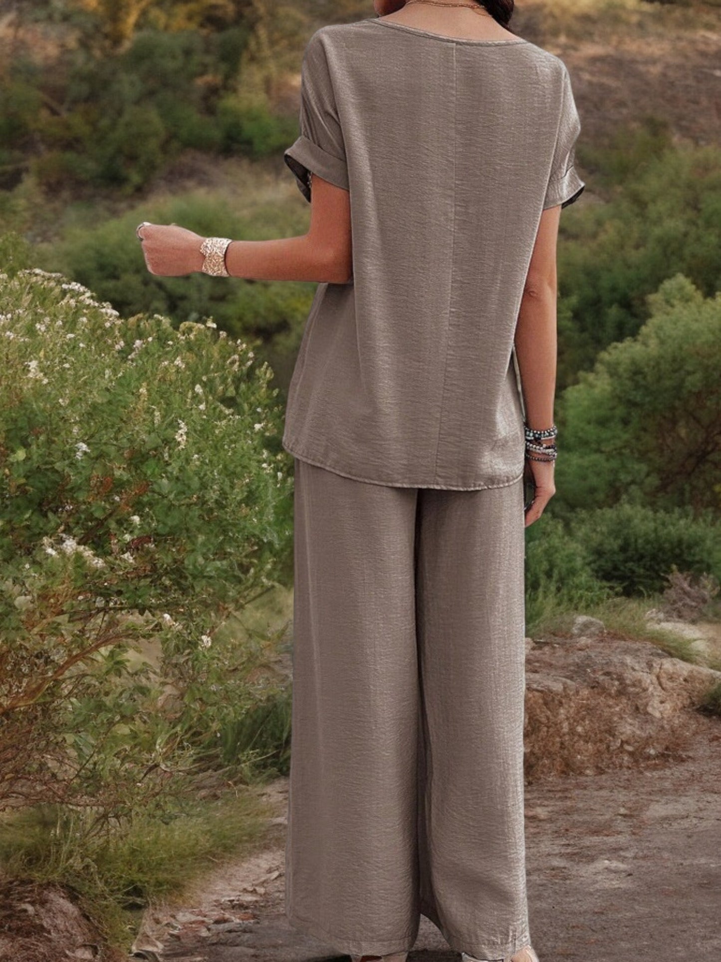 Conjunto de dos piezas para mujer Anna-Kaci con top con detalle bordado y pantalones de pierna ancha