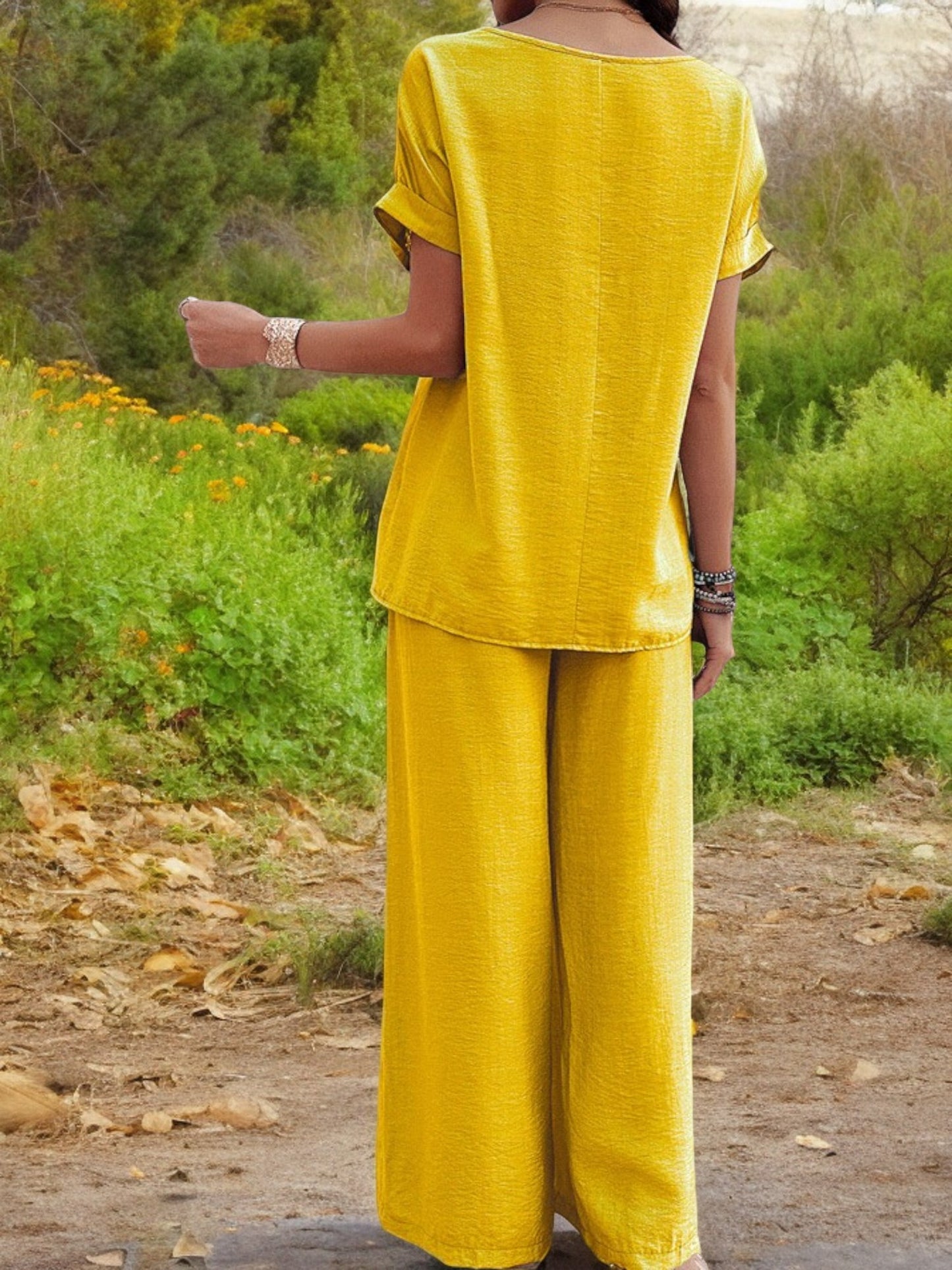 Conjunto de dos piezas para mujer Anna-Kaci con top con detalle bordado y pantalones de pierna ancha