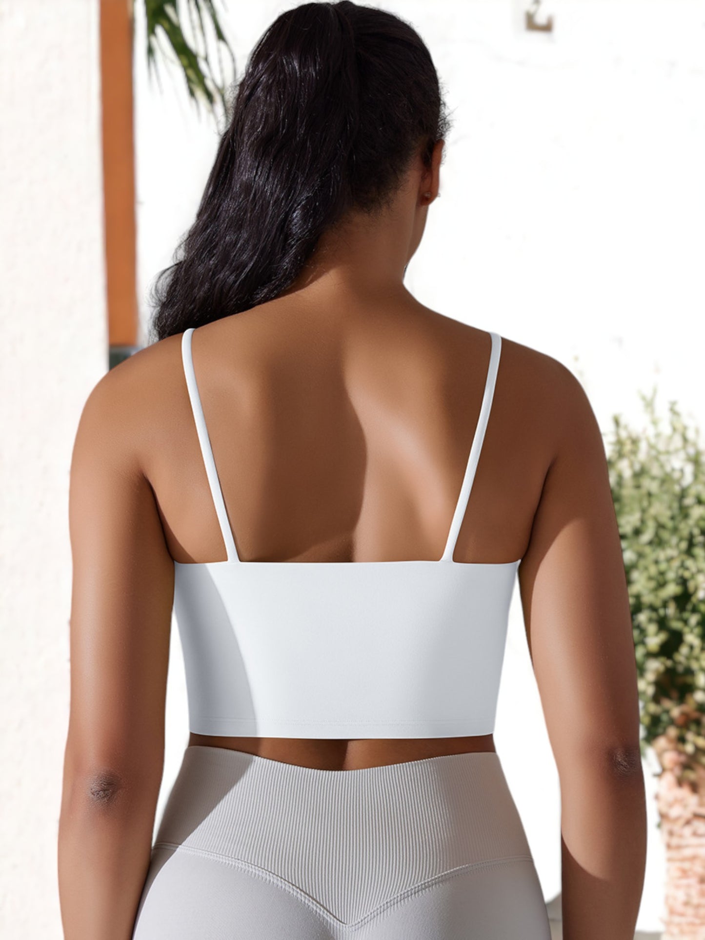 Sujetador de yoga ajustado y ajustado para fitness