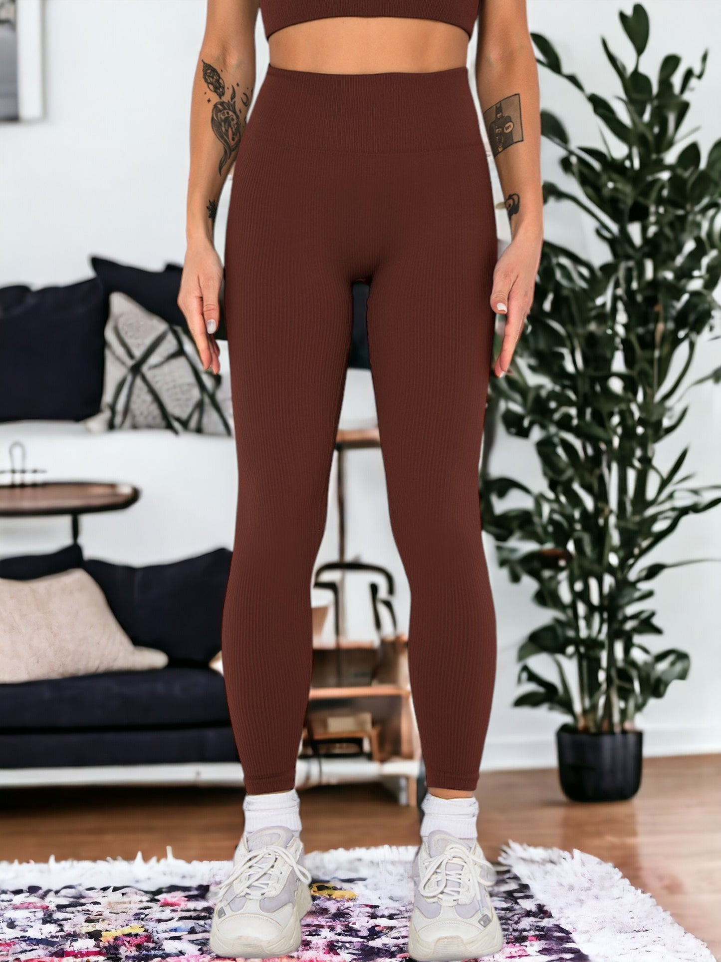 Pantalones de yoga con costuras en la cadera