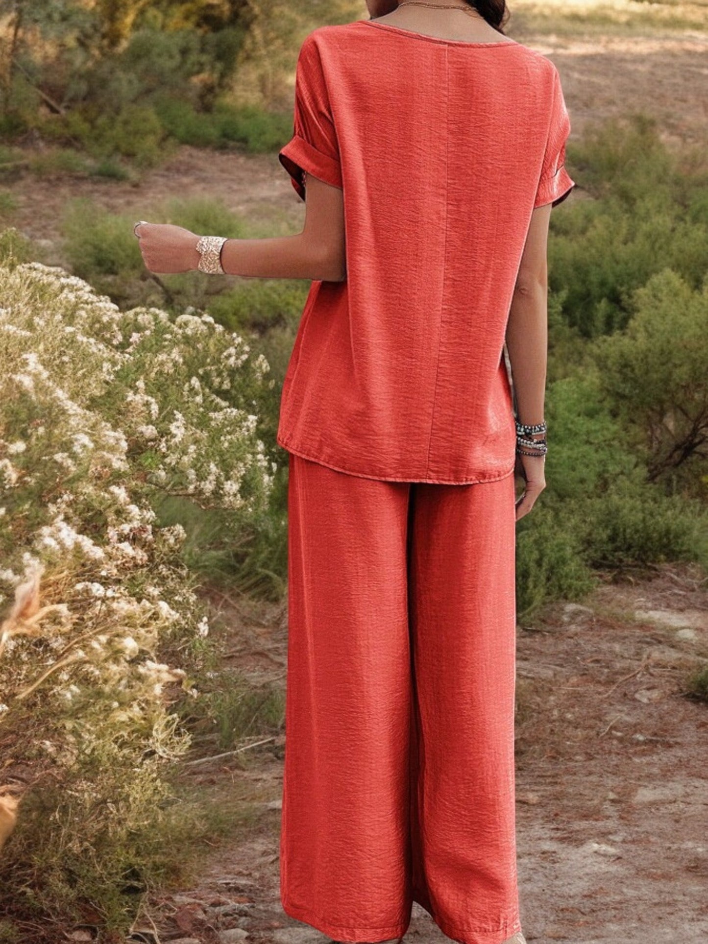 Conjunto de dos piezas para mujer Anna-Kaci con top con detalle bordado y pantalones de pierna ancha