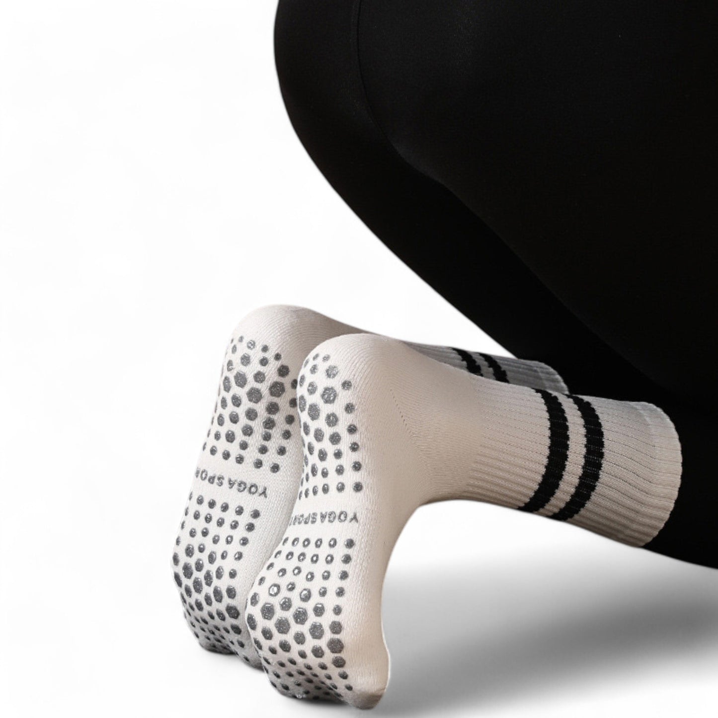 Women's 3-Pack Non-Slip Athletic Crew Socks with Striped Detail and Cushioned Support