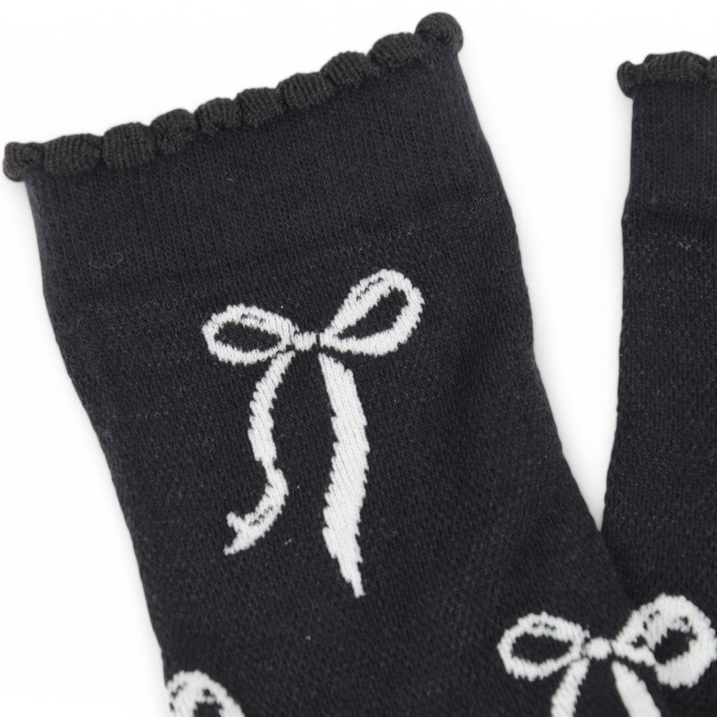 Women's 2-Pack Bow Pattern Crew Socks with Scalloped Trim and Contrast Details