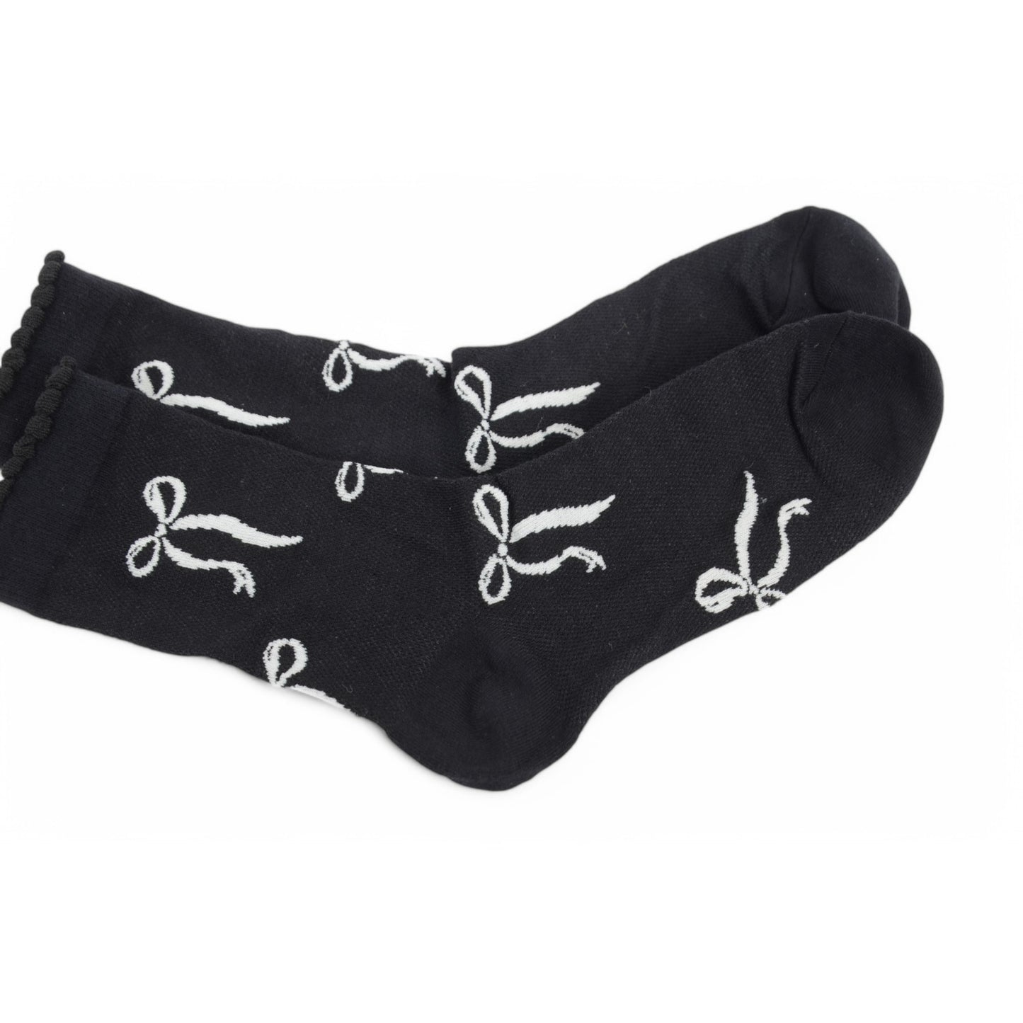Women's 2-Pack Bow Pattern Crew Socks with Scalloped Trim and Contrast Details