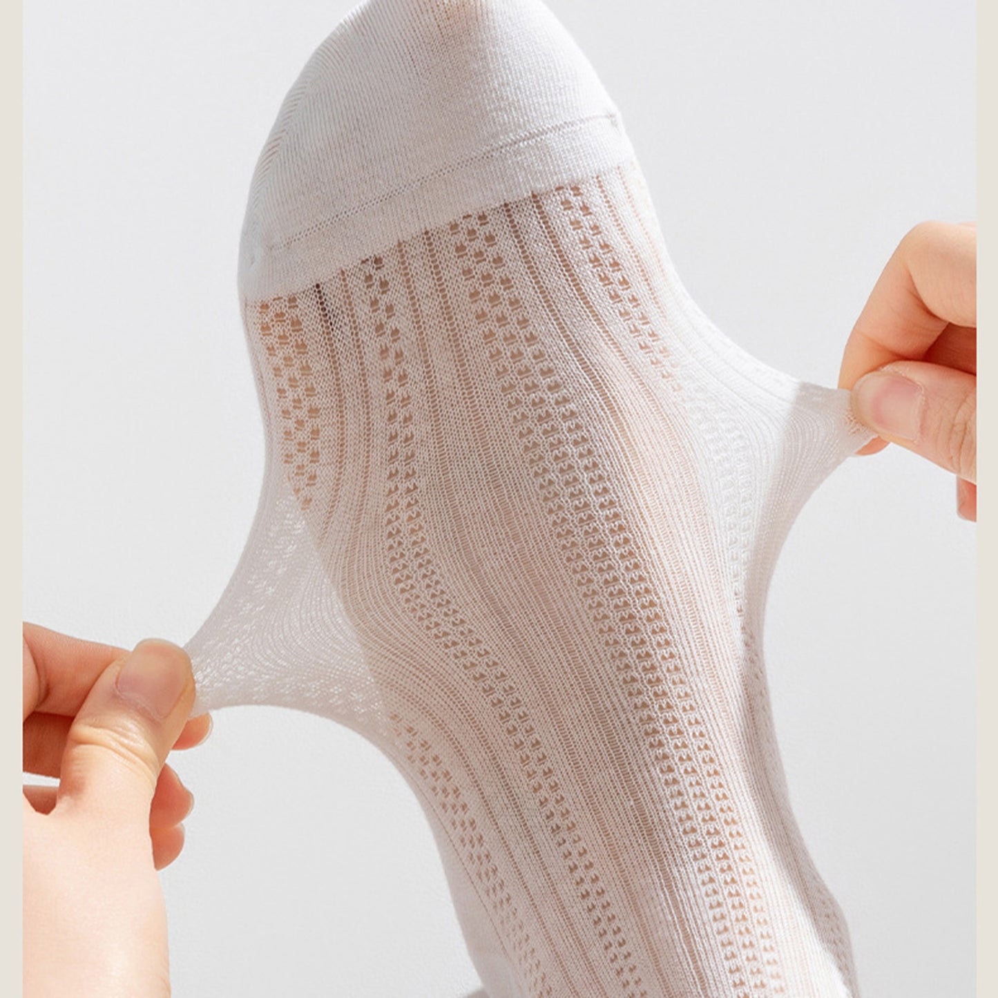 Anna-Kaci 3 Pairs Women's Ruffle Trim Crew Socks Soft Cotton Knit Lightweight Ribbed Texture with Scalloped Edge for Everyday Wear