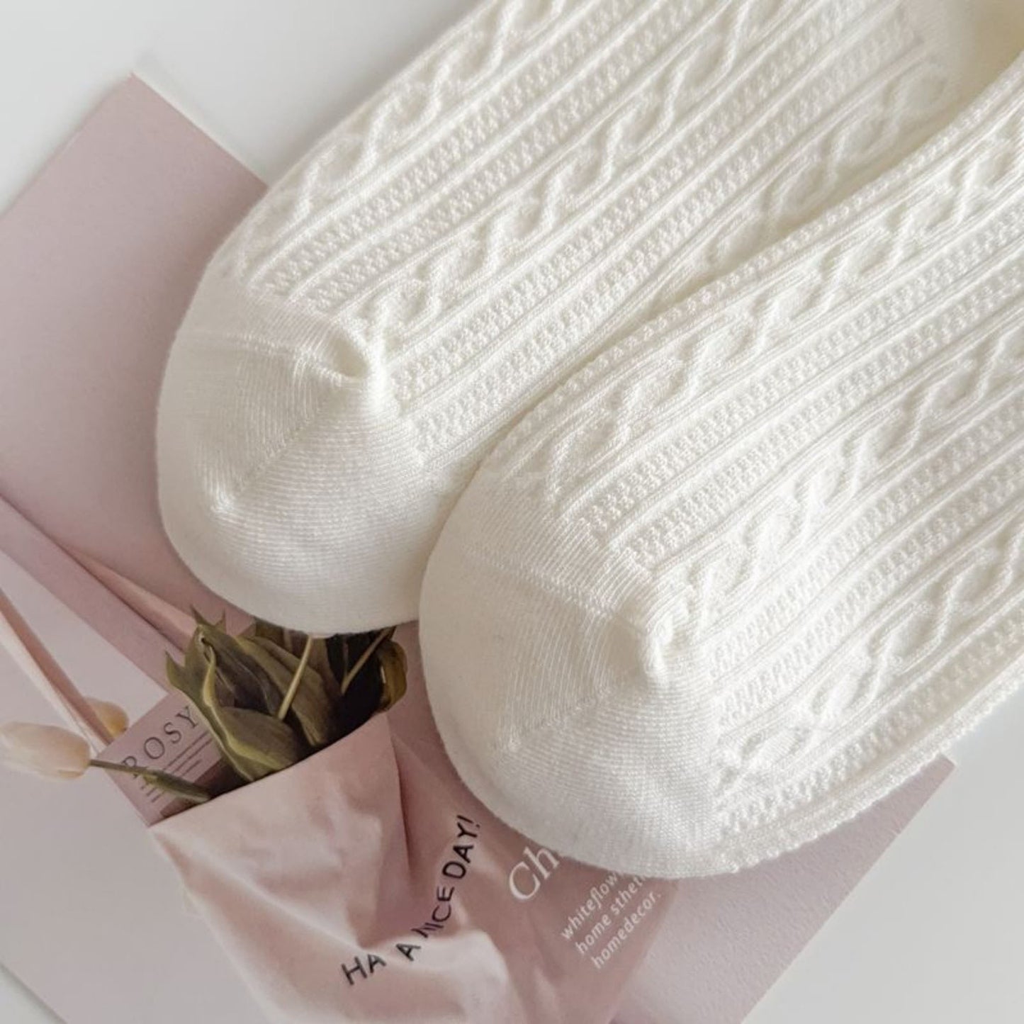 Anna-Kaci Women's 3 Pairs Quarter Socks Heart Accent Knit Stretchy Comfortable Fit Everyday Casual Wear