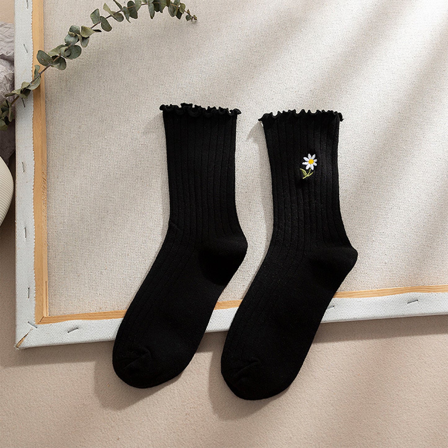 Anna-Kaci Women's 4 Pairs Ribbed Knit Socks with Daisy Embroidery Lettuce Edge Cuffs Soft Stretch Fabric