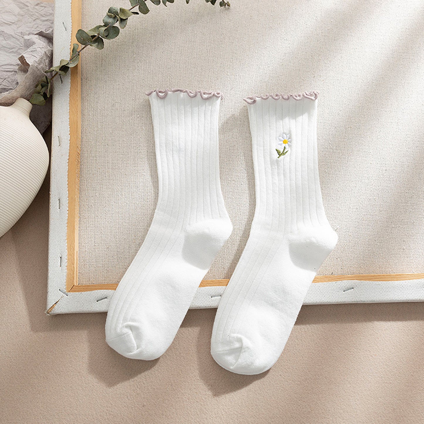 Anna-Kaci Women's 4 Pairs Ribbed Knit Socks with Daisy Embroidery Lettuce Edge Cuffs Soft Stretch Fabric