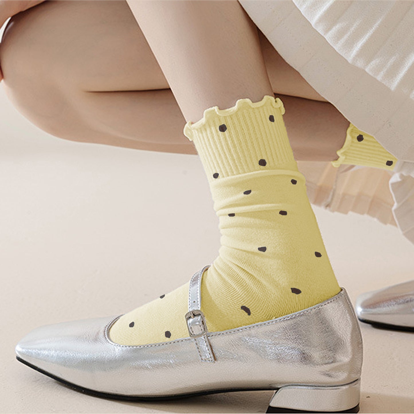 Anna-Kaci 6pk Women's Polka Dot Ankle Socks with Ruffled Cuffs