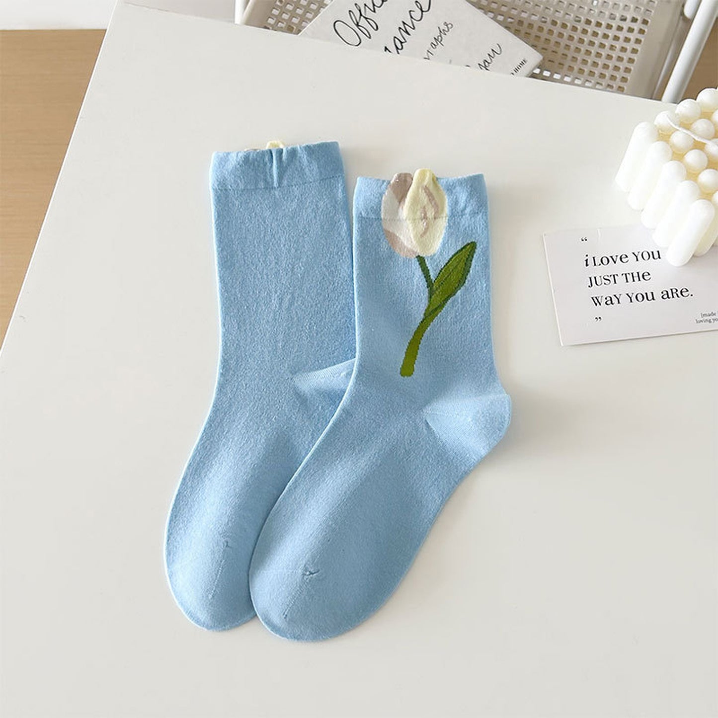 Anna-Kaci 6pk Women's Ankle Socks with Tulip Embroidery