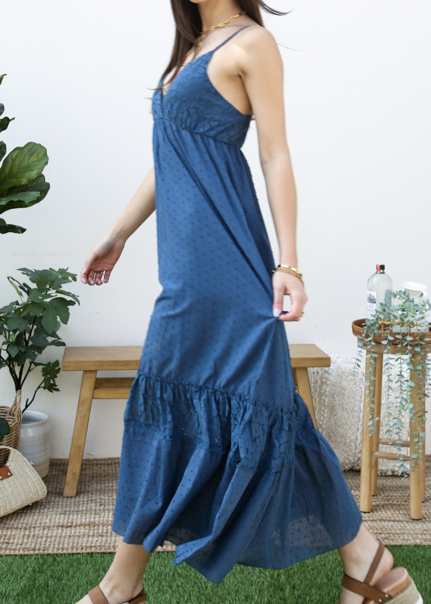 Sweetheart Neckline Clip Dot Lace Maxi Dress