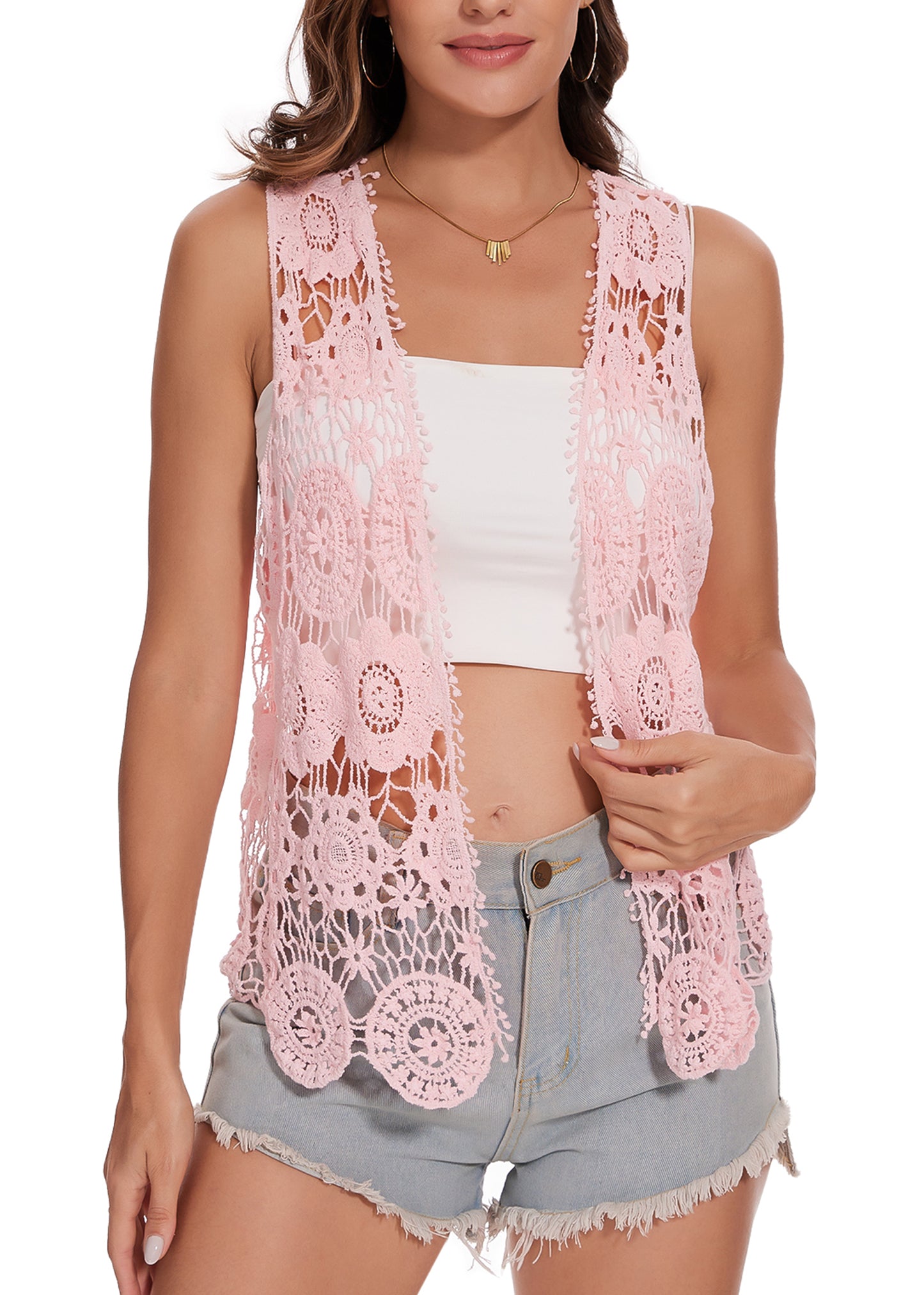 Chaleco abierto al frente con diseño floral de crochet