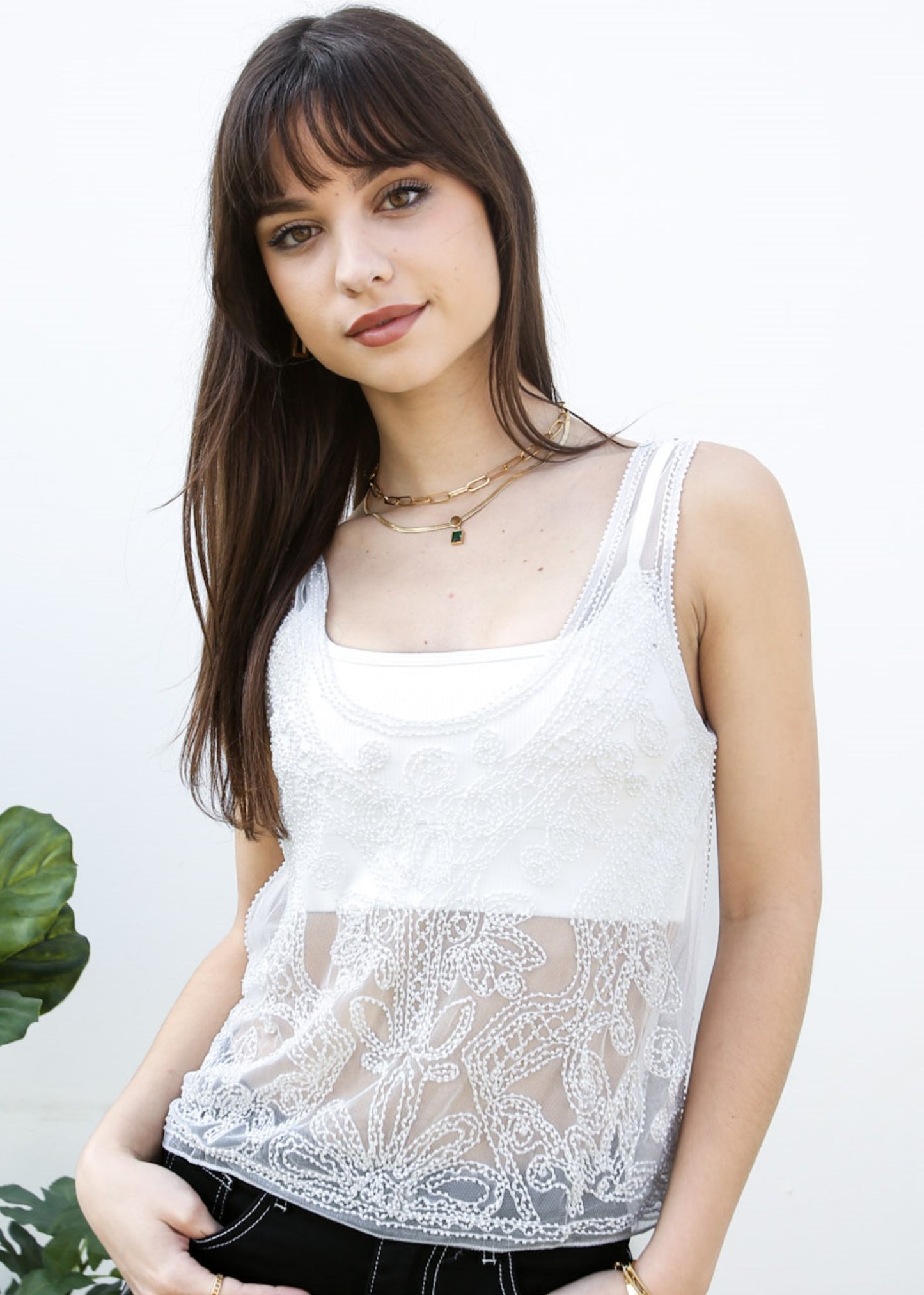 Top de encaje transparente bordado