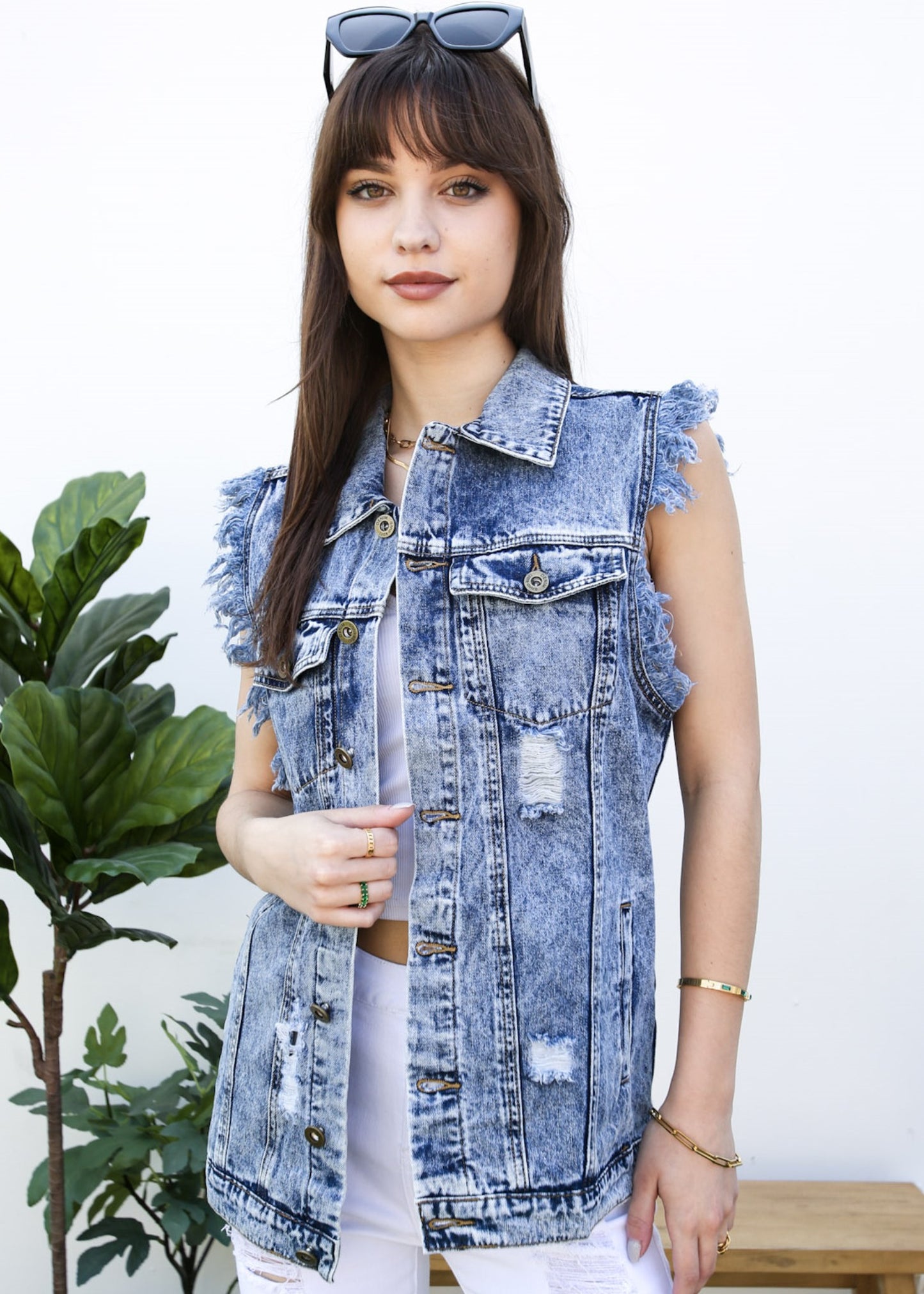 Oversize Distressed Sleeveless Denim Vest
