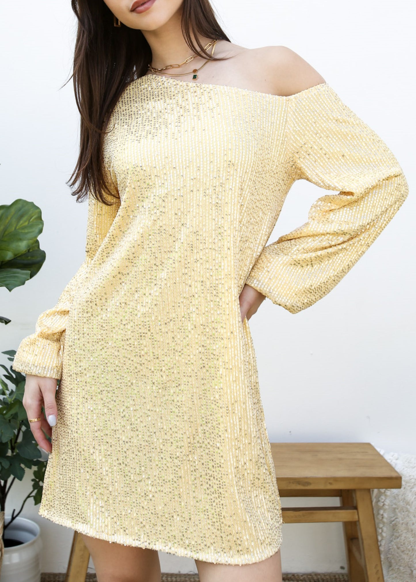 Vestido de fiesta con lentejuelas y purpurina para club
