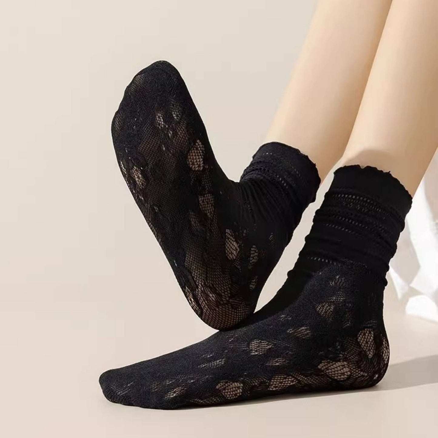 Anna-Kaci Women's Lace Liner Socks with Elastic Cuff and Floral Mesh Detail Soft Stretch 2-Pack