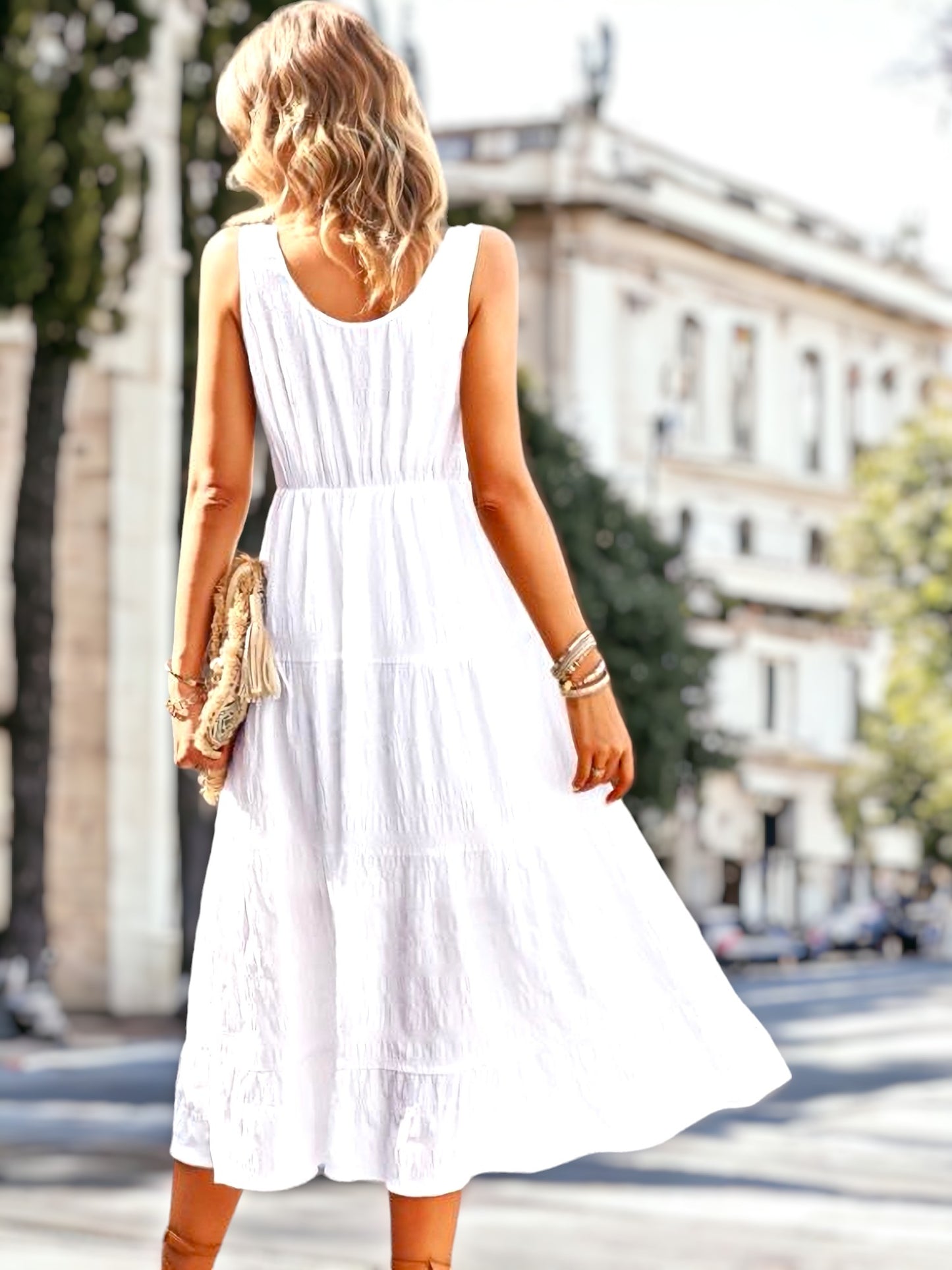 Vestido texturizado de escote redondo