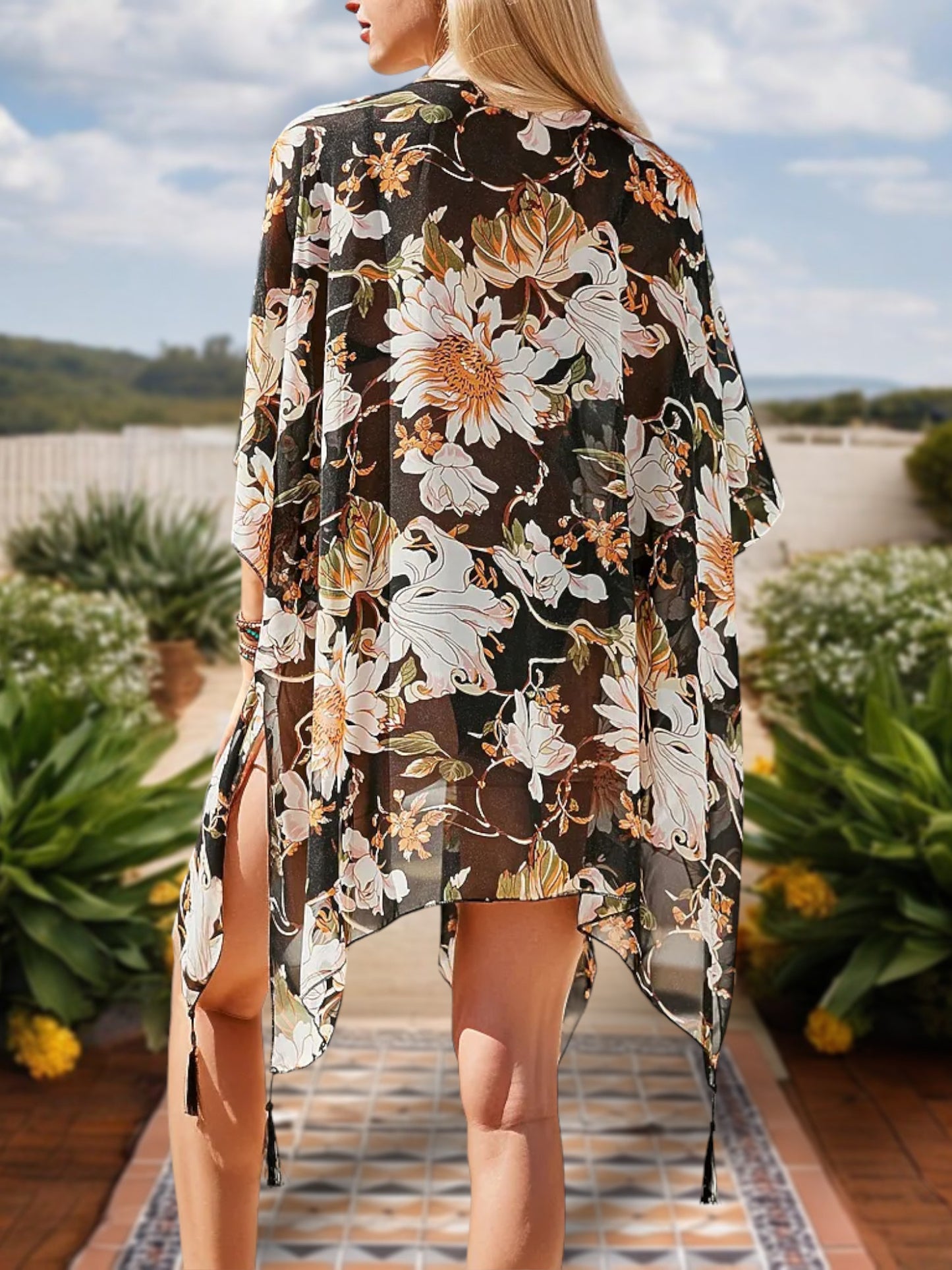 Kimono floral con ribete de borlas para mujer de Anna-Kaci