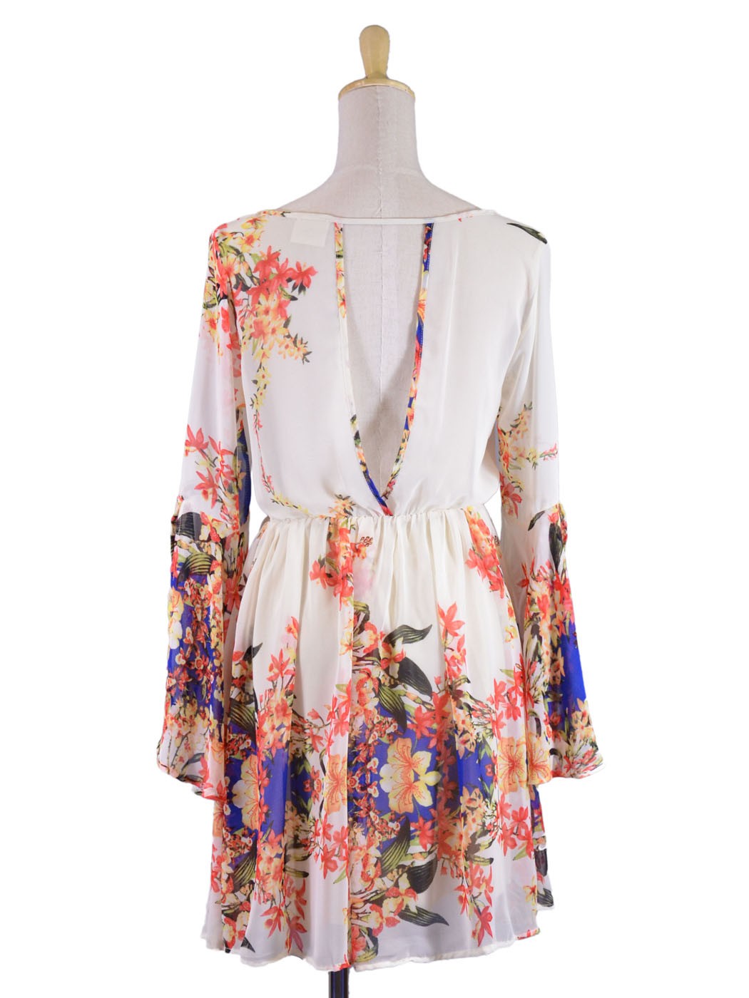 Audrey 3+1 Pretty Follow Me Floral Print Keyhole Neck Chiffon Bell Sleeves Dress