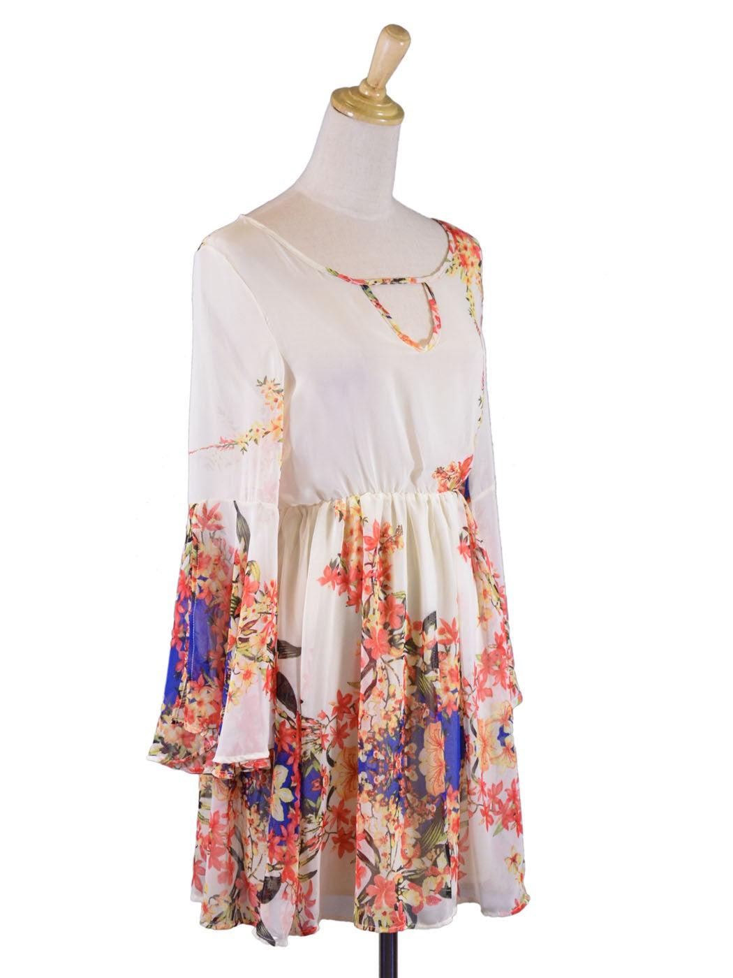 Audrey 3+1 Pretty Follow Me Floral Print Keyhole Neck Chiffon Bell Sleeves Dress