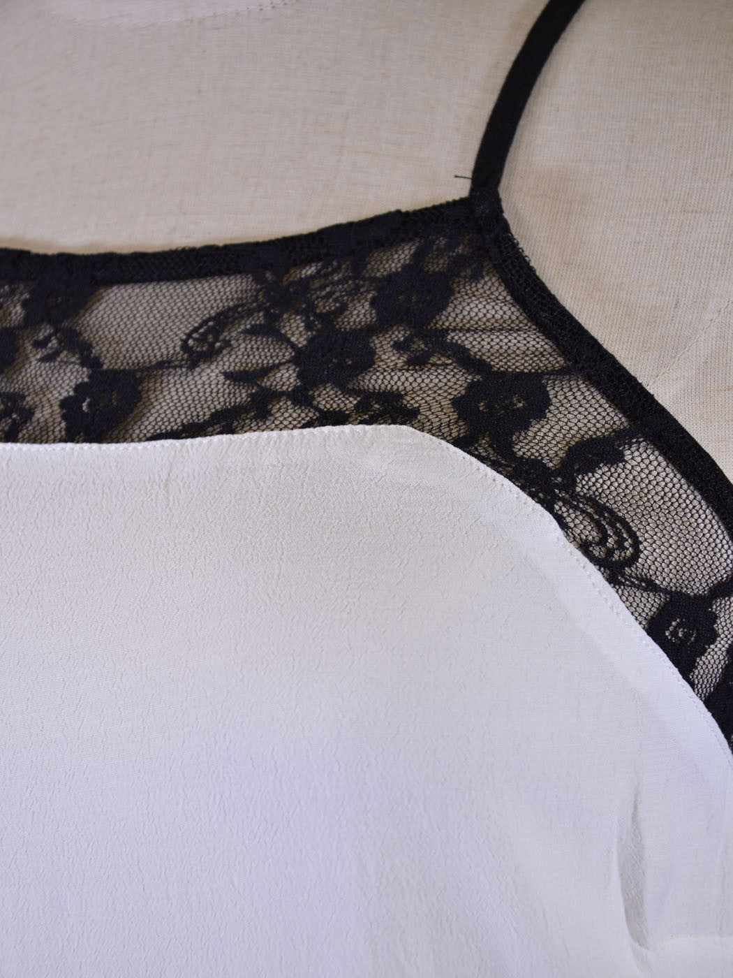 Vestido vaporoso con encaje floral en la espalda, sexy, elegante, blanco y negro, de En Creme