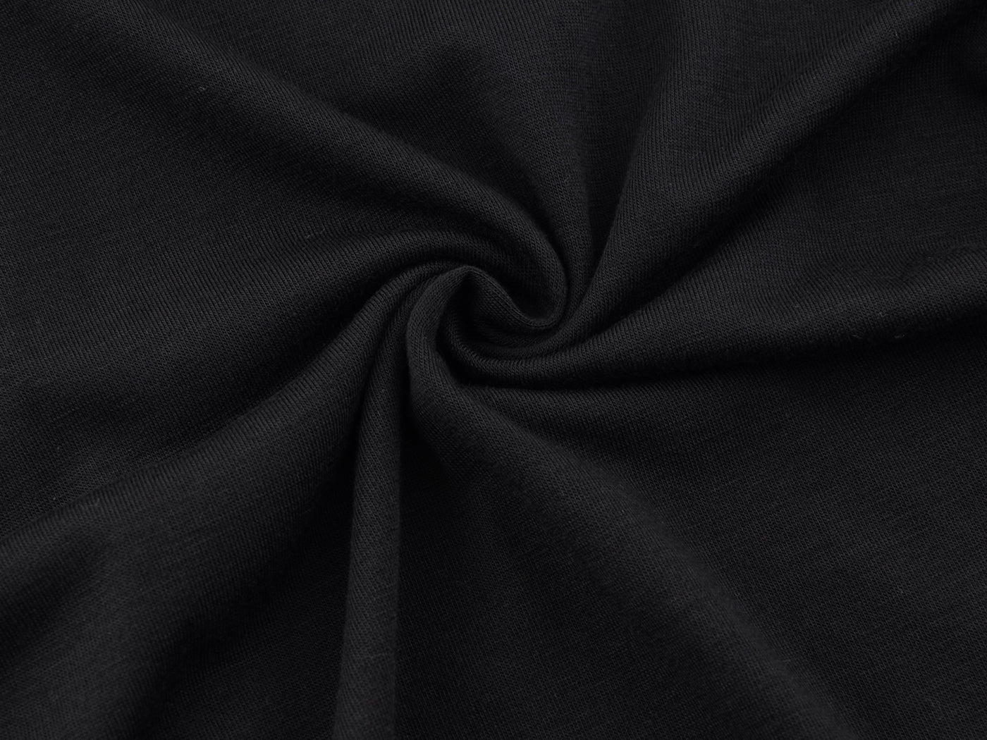 Camiseta larga con corte en los hombros