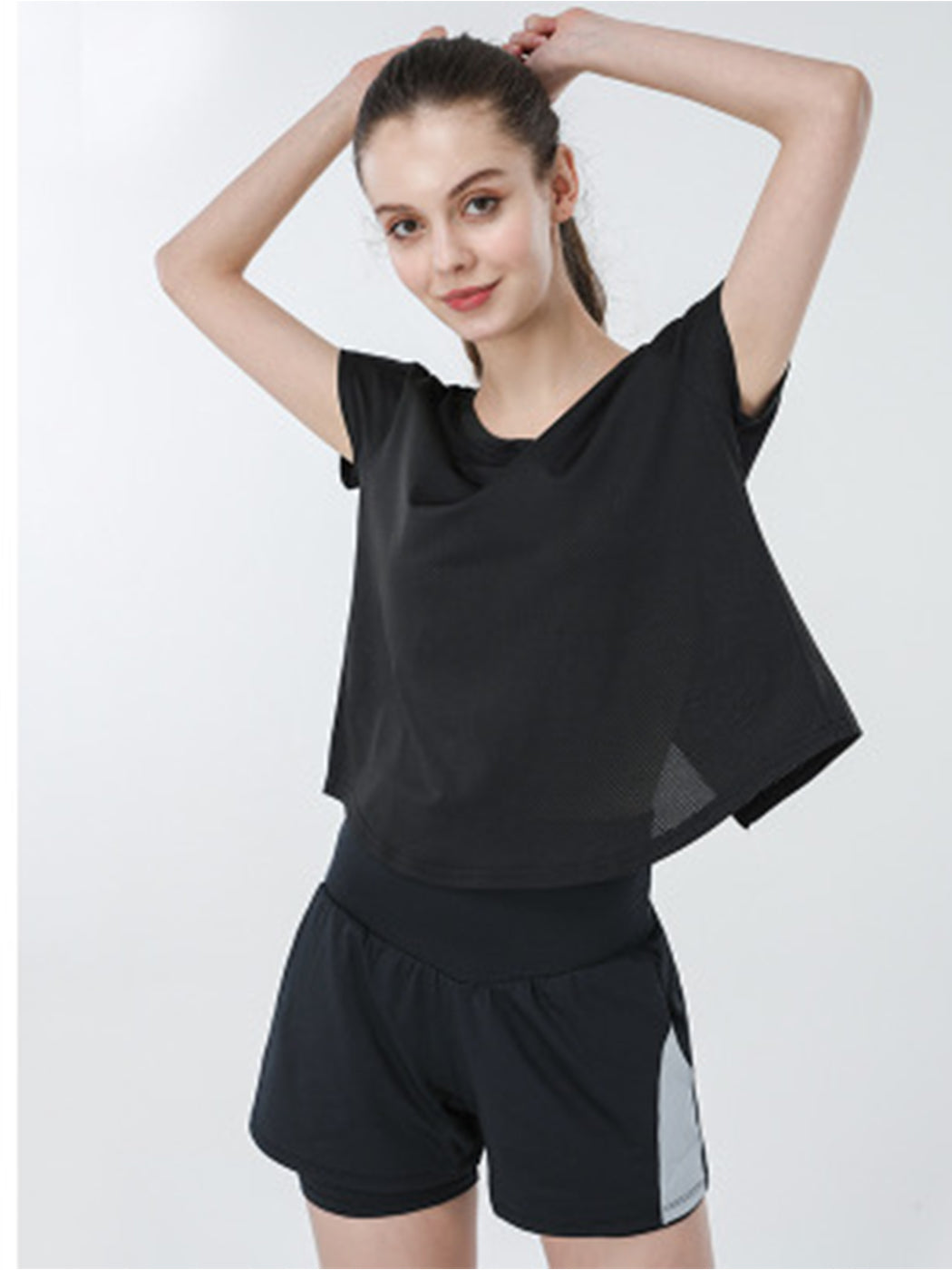 Conjunto corto de yoga para fitness informal y transpirable