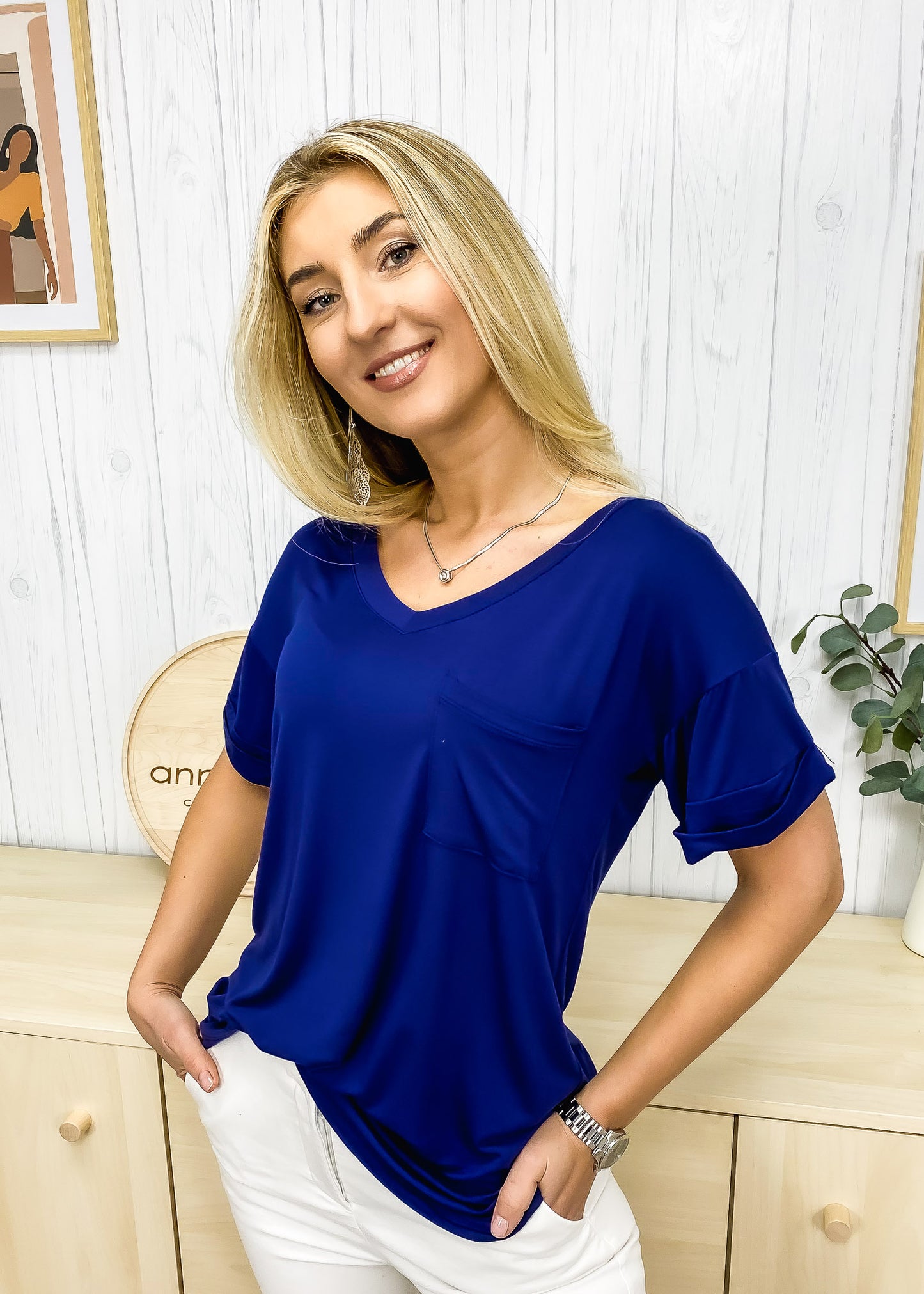 Camiseta suelta con puños