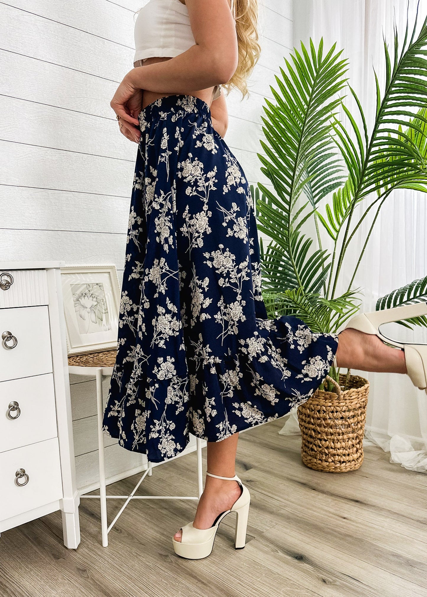 Gartered Floral Print Midi Skirt