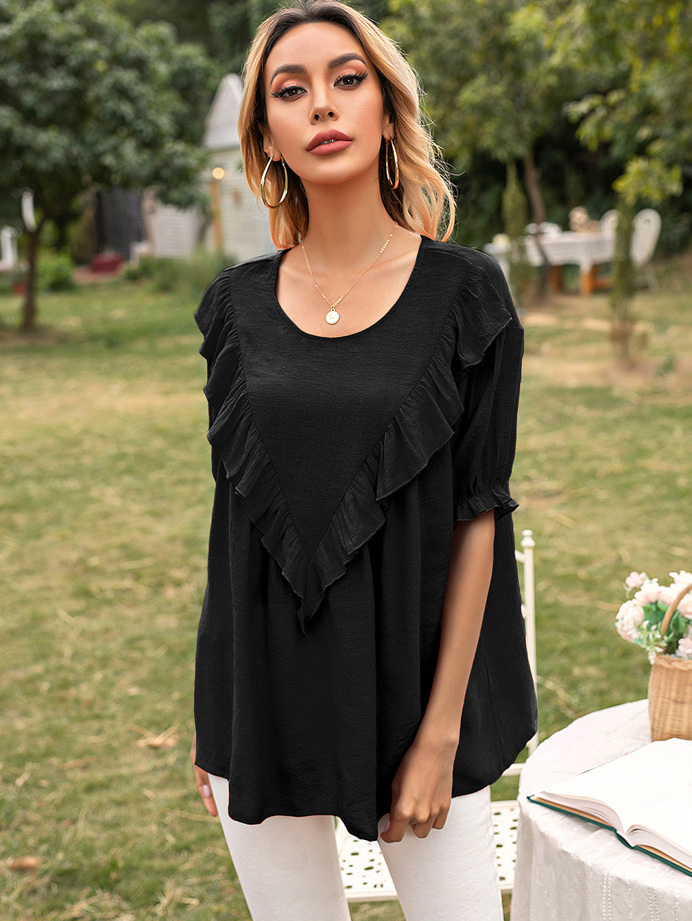Blusa túnica con vuelo y escote en V