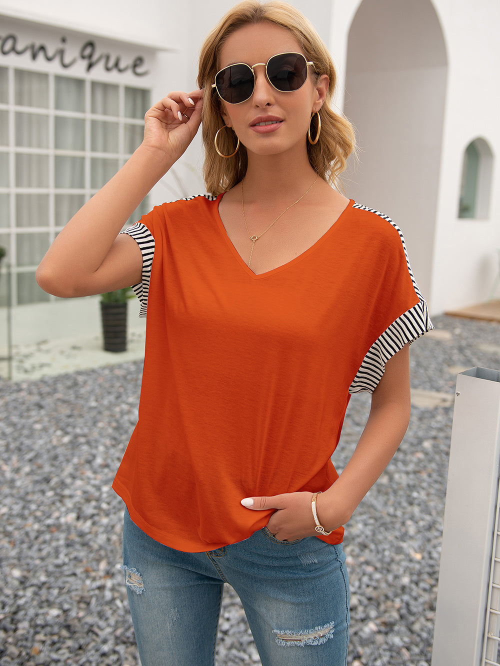 Camiseta lounge con espalda a rayas