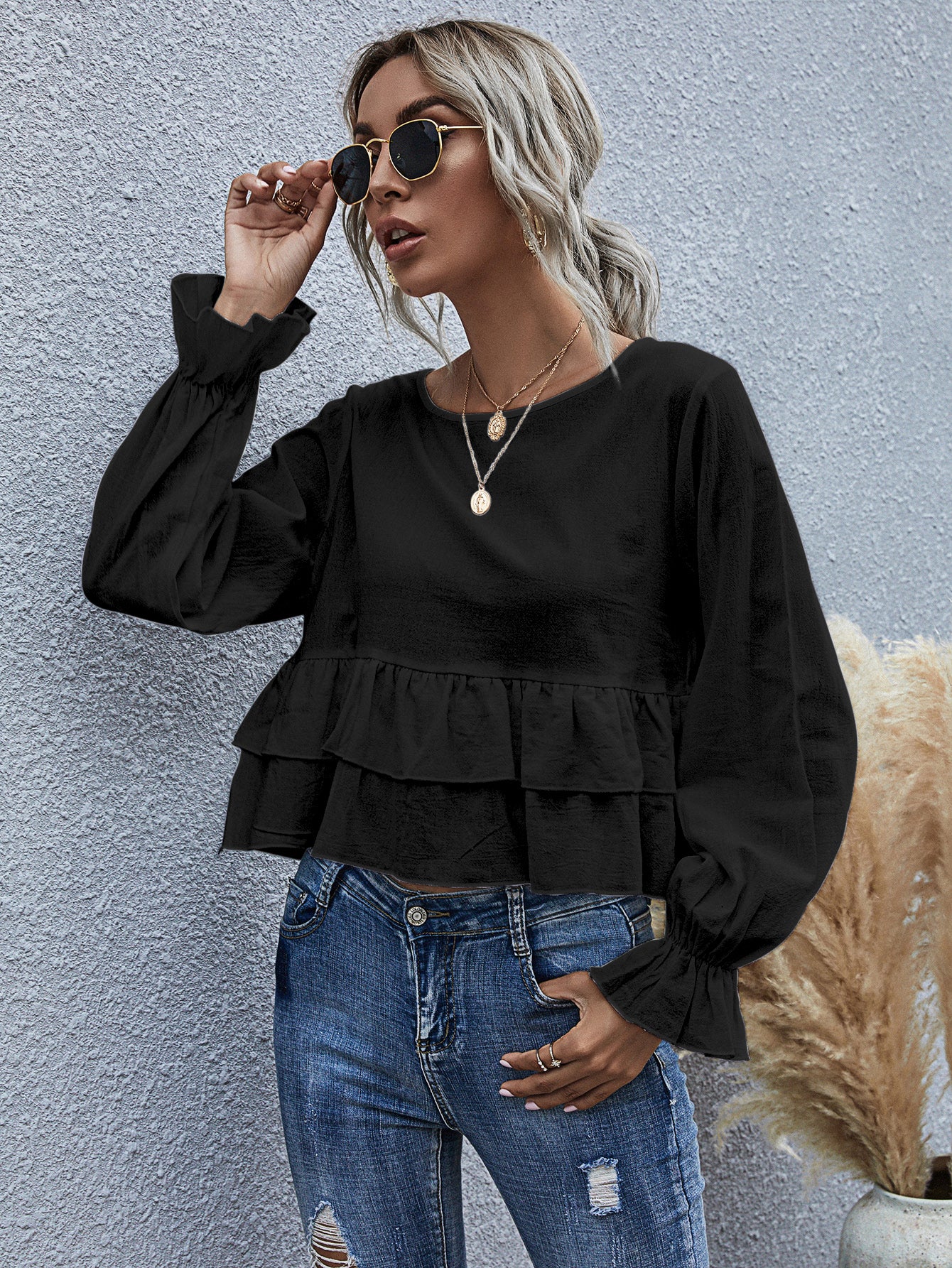 Blusa de manga larga semicorta con volantes